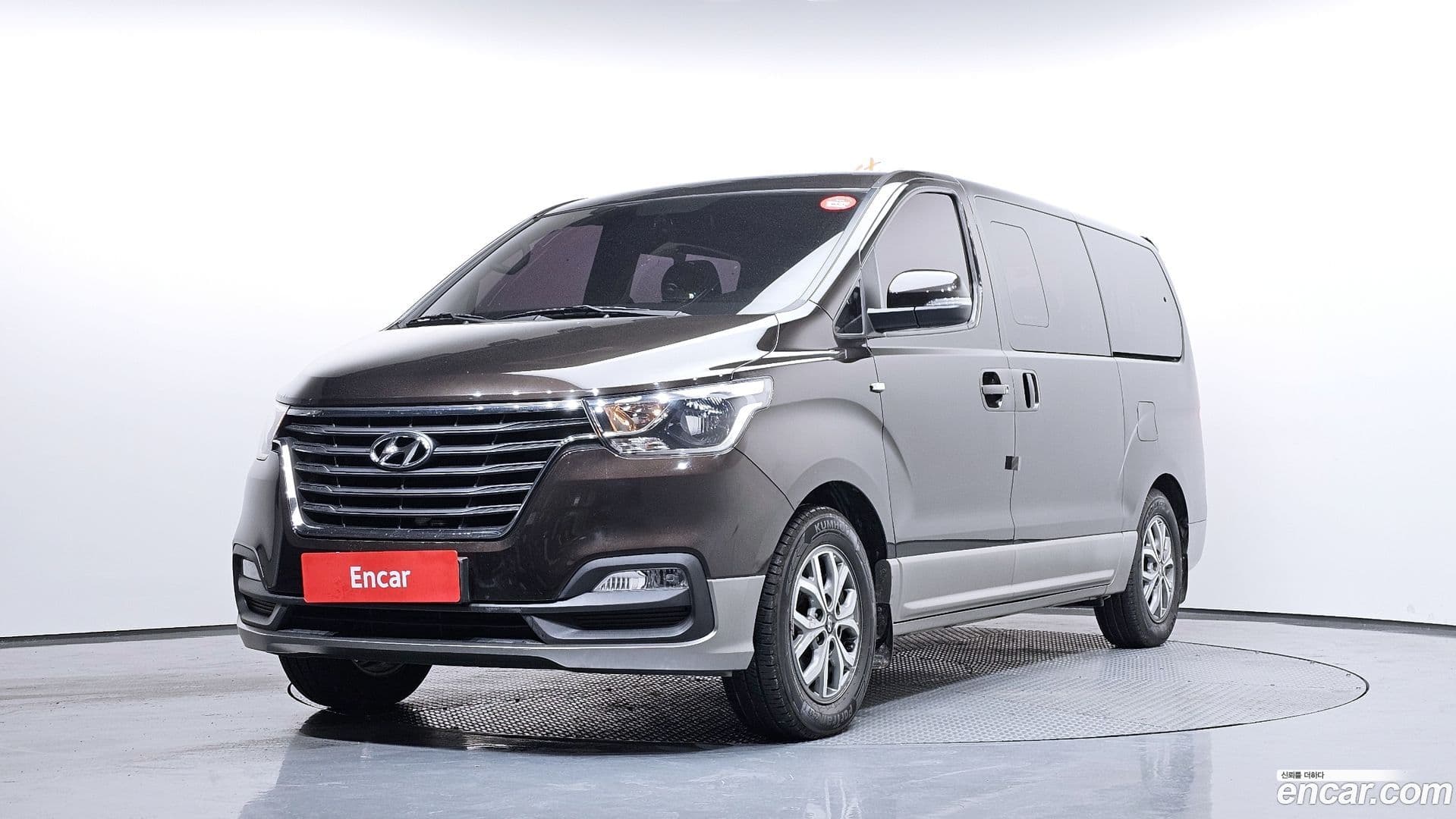 Main__Slider__Photo:Starex Hyundai 2018.2-0