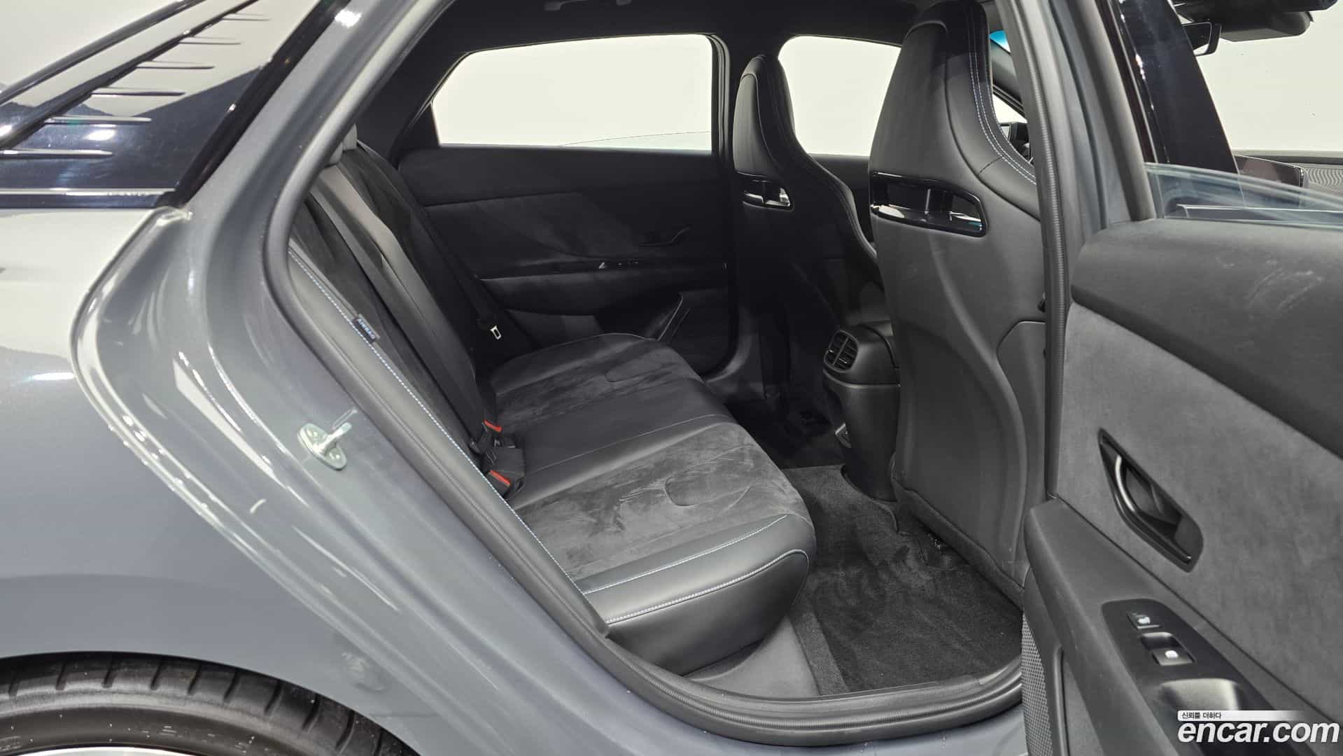 AVANTE Hyundai 2024.0-OPTION-016