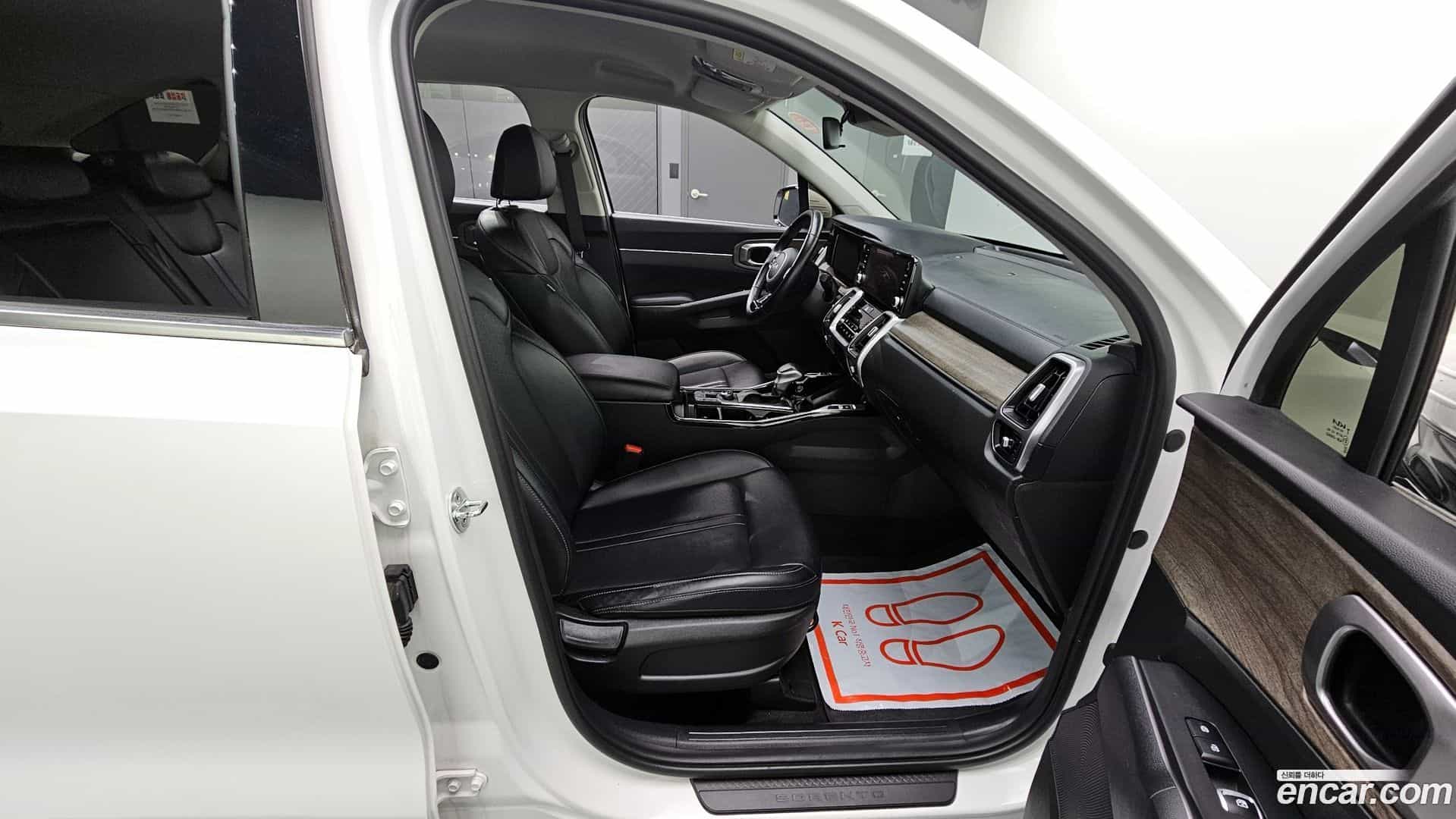 Sorento Kia 2022.3-OPTION-016
