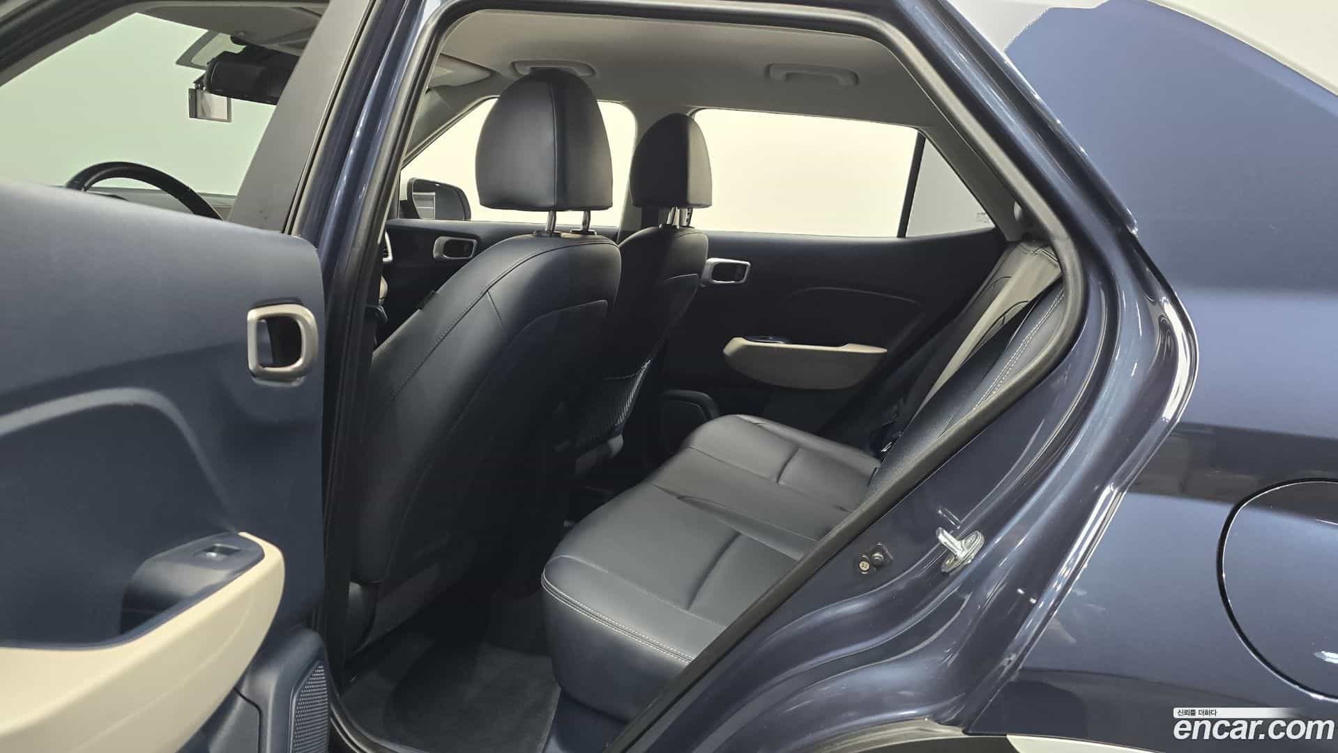 Venue Hyundai 2021.3-OPTION-016