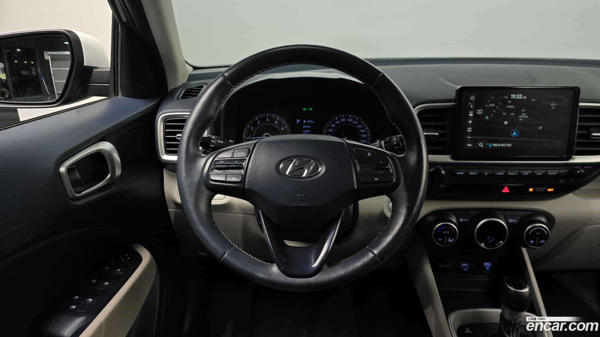 Venue Hyundai 2021.3-OPTION-017