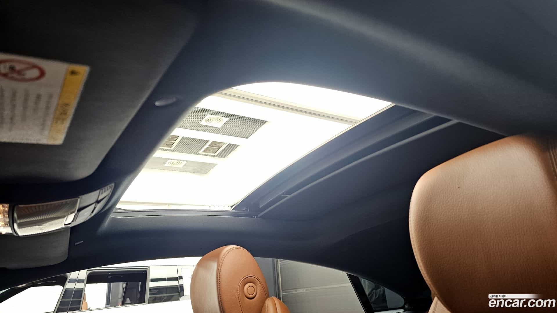 E-Class Mercedes-Benz 2017.5-OPTION-022