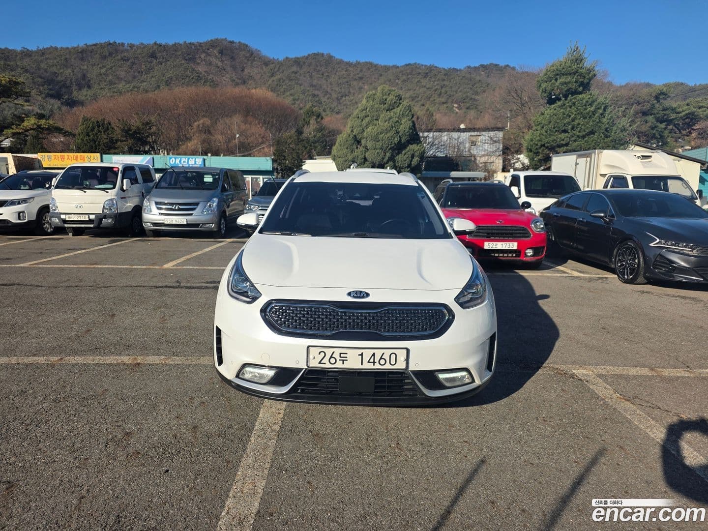 Main__Slider__Photo:Niro Kia 2018.9-0