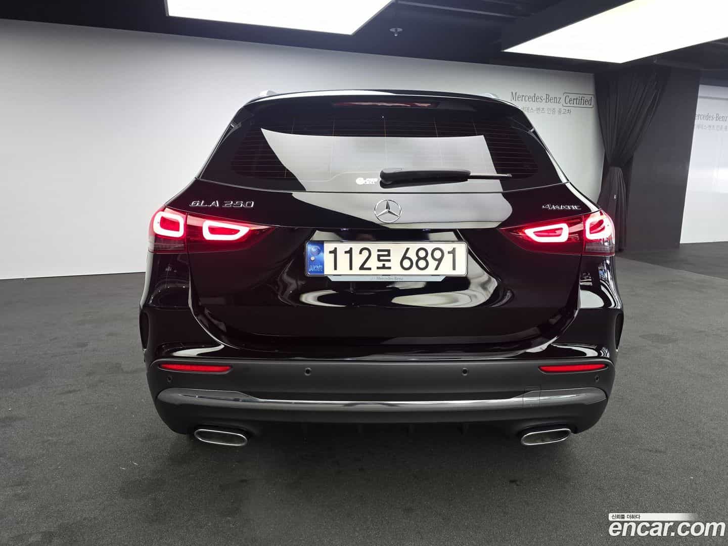 GLA-Class Mercedes-Benz 2023.11-OPTION-021