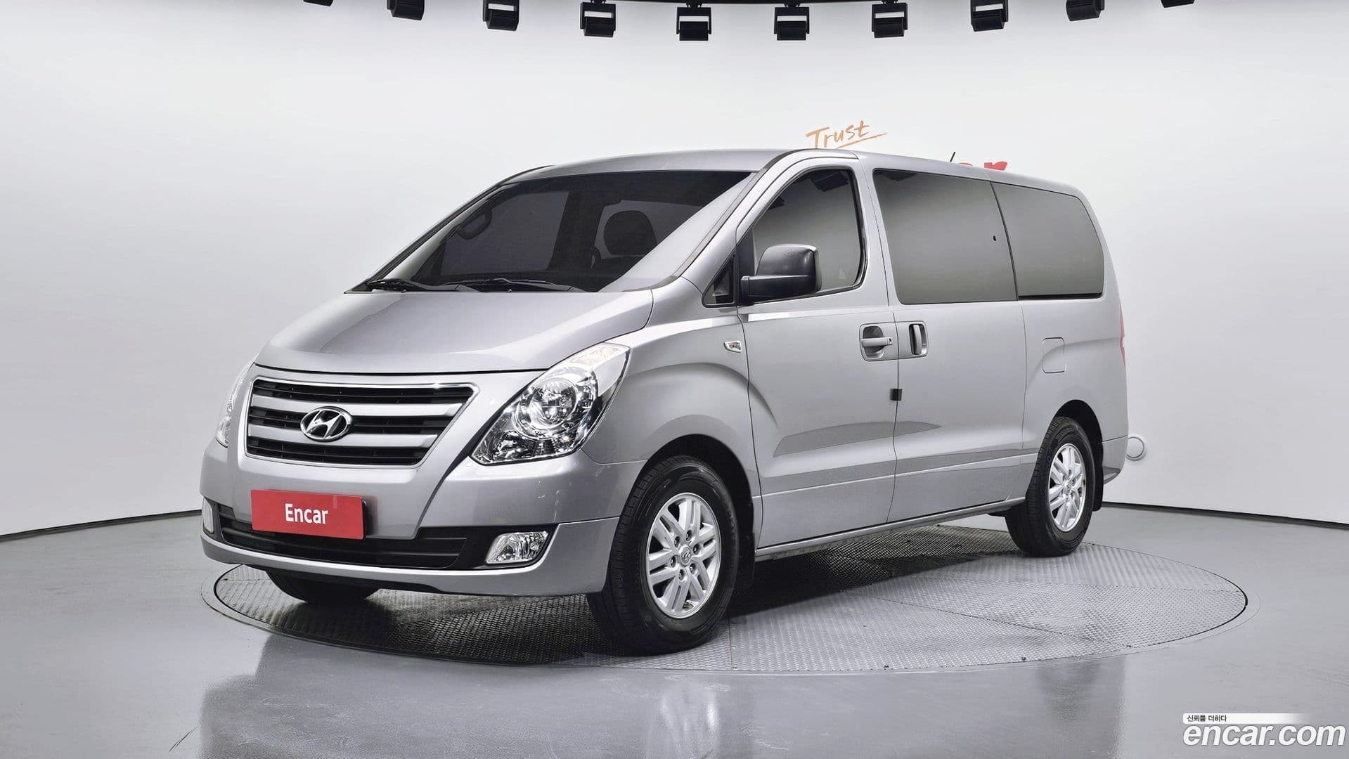 Main__Slider__Photo:Starex Hyundai 2017.2-0