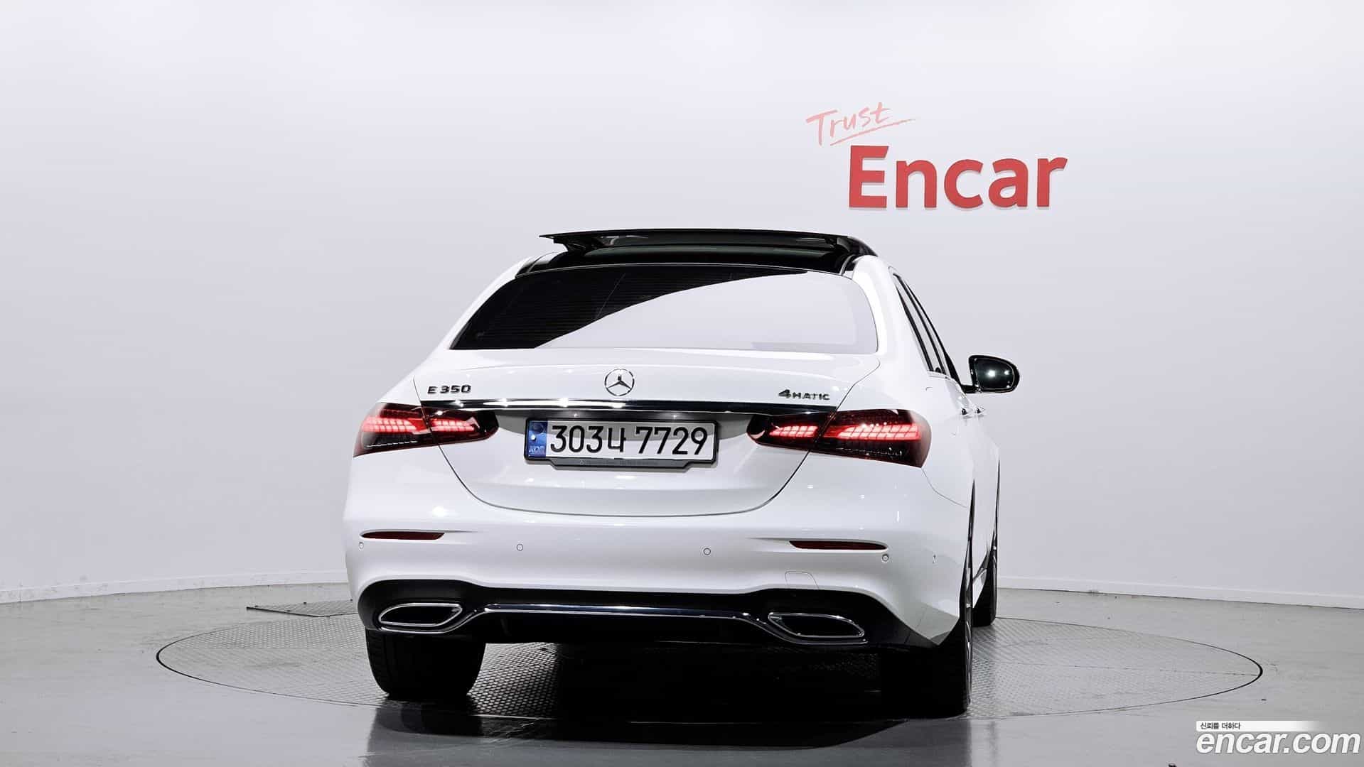 E-Class Mercedes-Benz 2022.4-OUTER-004
