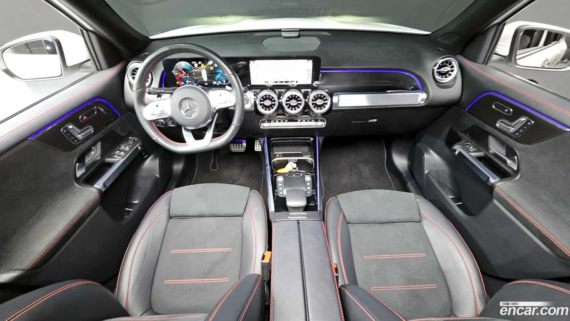GLB-Class Mercedes-Benz 2022.11-INNER-007