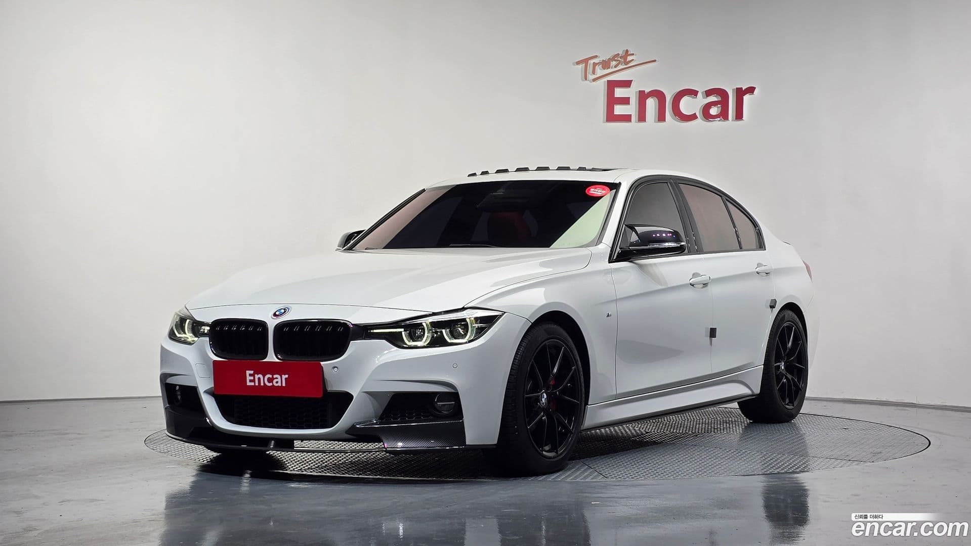 Main__Slider__Photo:3-Series BMW 2018.5-0