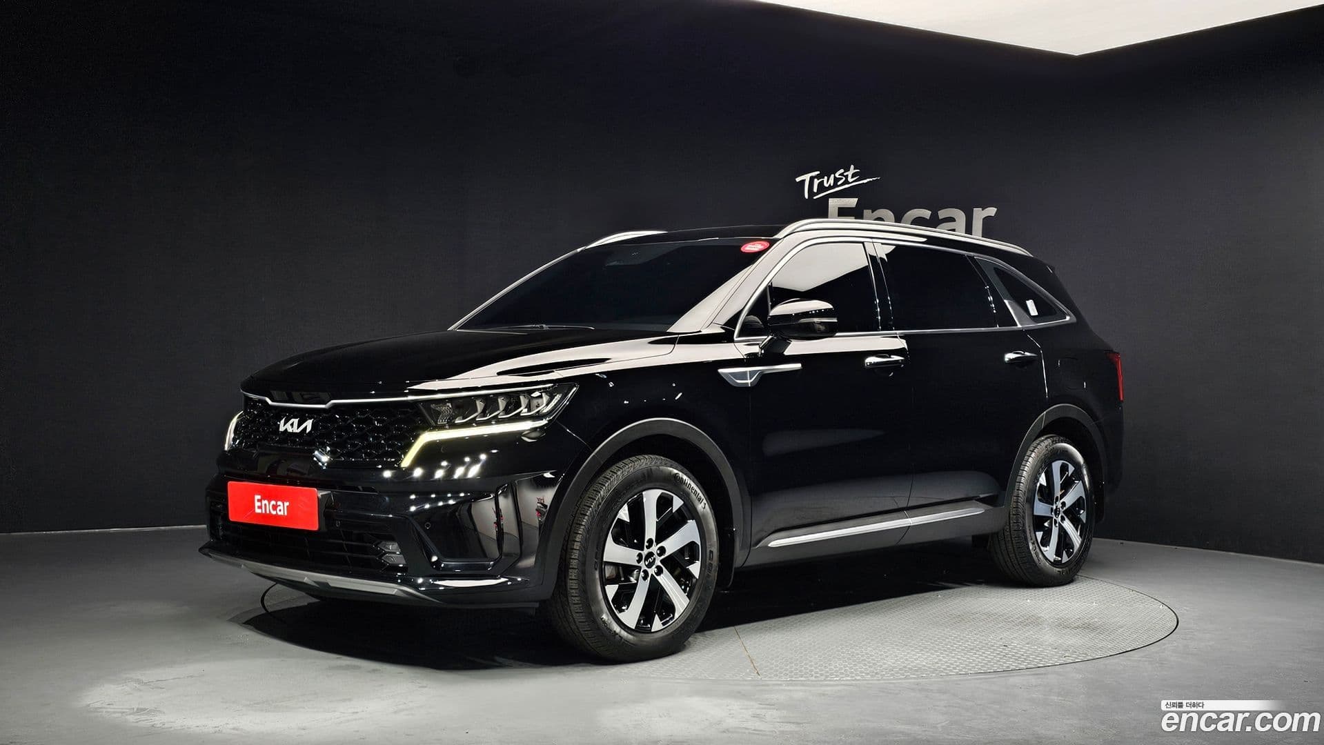 Main__Slider__Photo:Sorento Kia 2022.2-0
