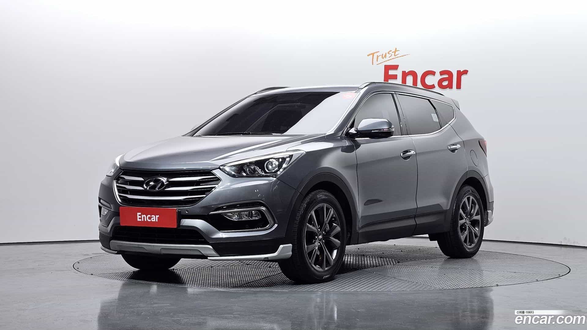 Santafe Hyundai 2017.0-OUTER-001