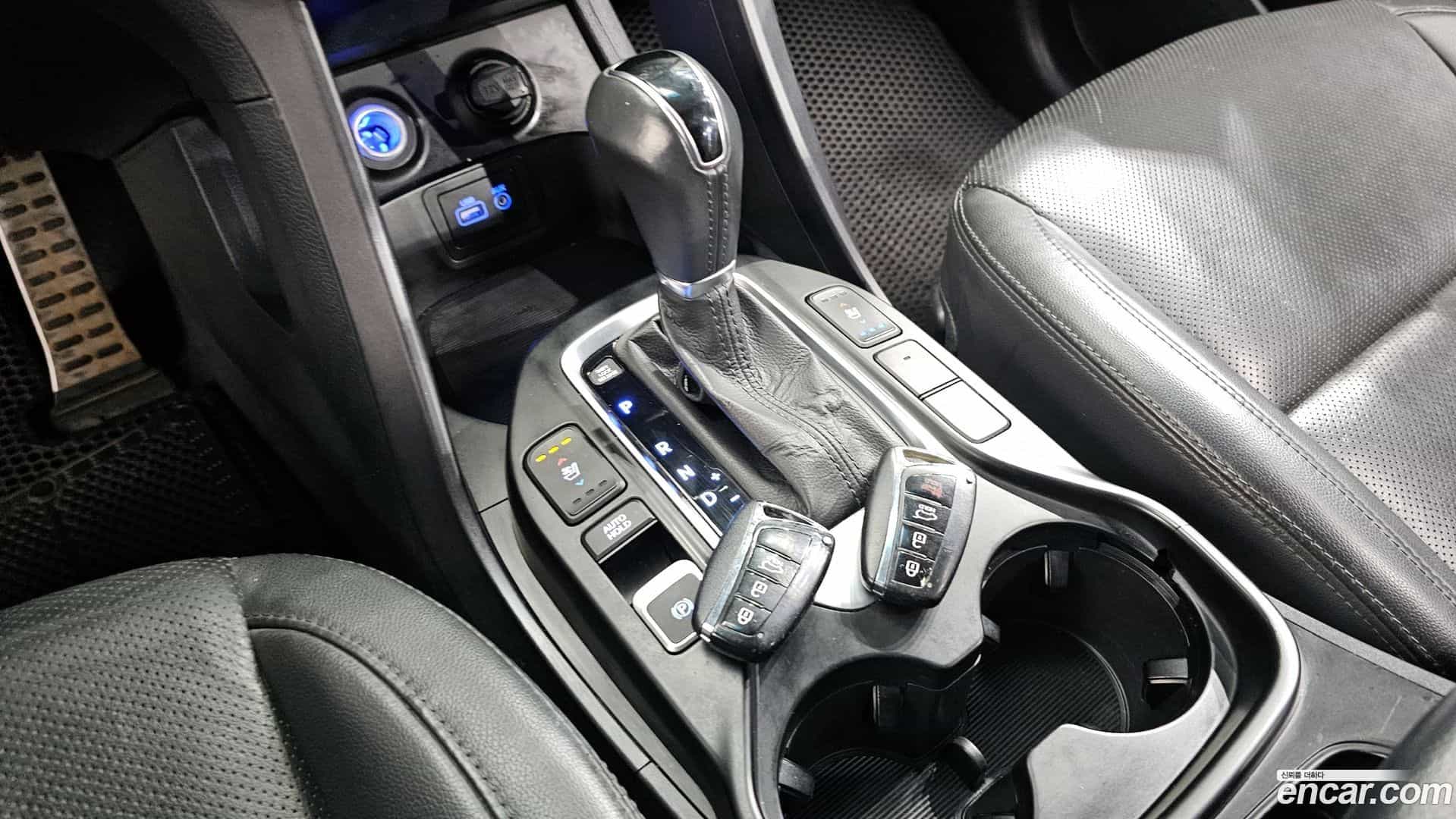 Santafe Hyundai 2017.0-INNER-009