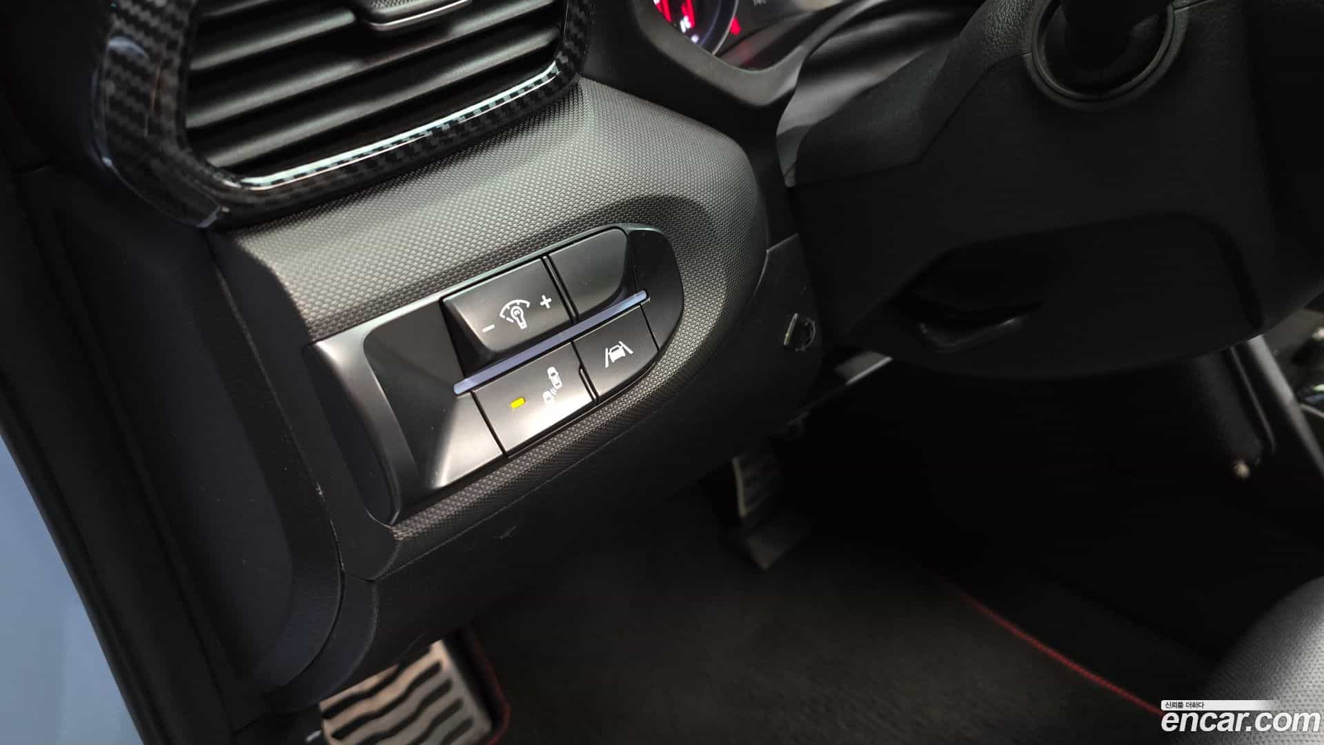 Veloster Hyundai 2020.10-OPTION-020