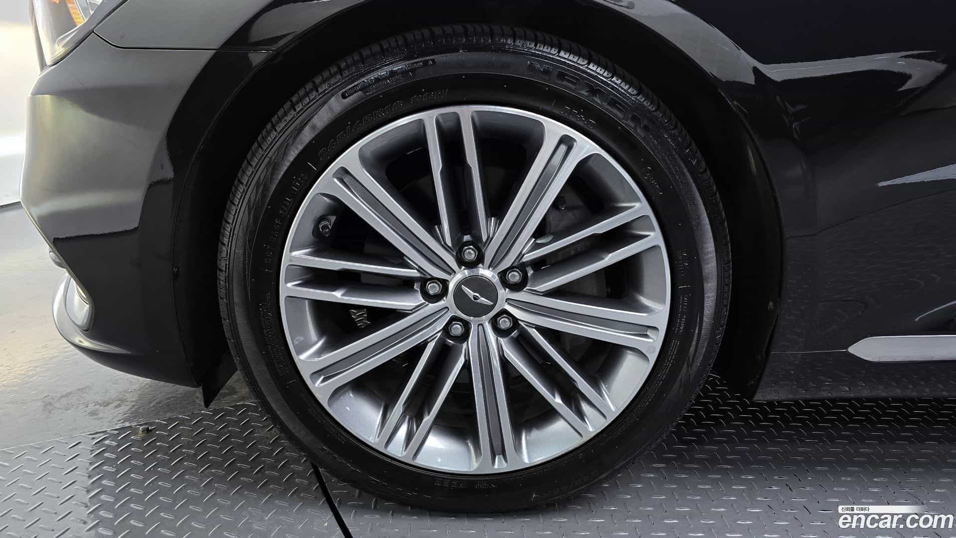 G80 Genesis 2019.2-OPTION-023