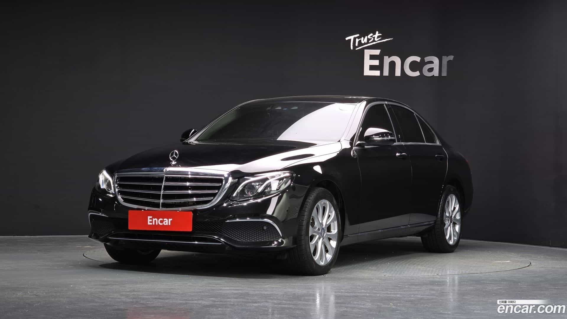 E-Class Mercedes-Benz 2018.0-OUTER-001