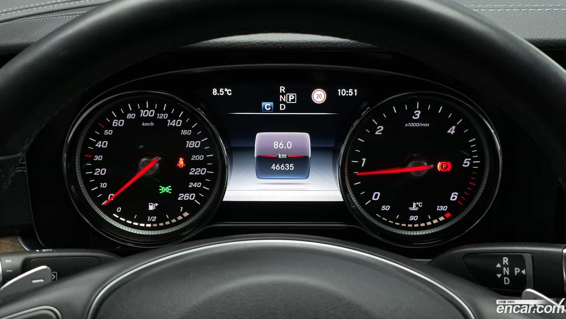 E-Class Mercedes-Benz 2018.0-INNER-008