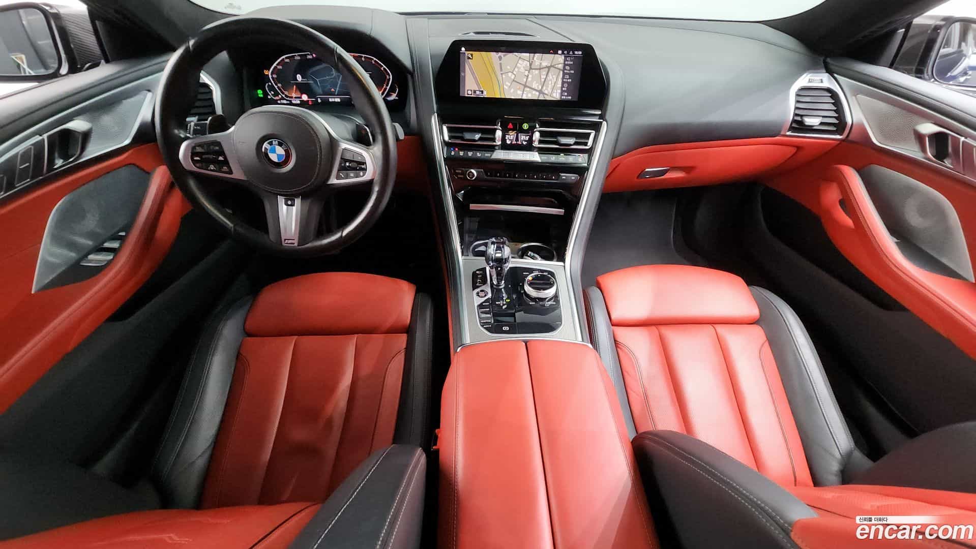 8-Series BMW 2022.2-INNER-007