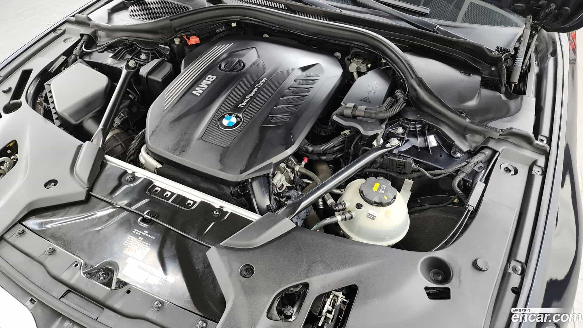 5-Series BMW 2018.2-INNER-006