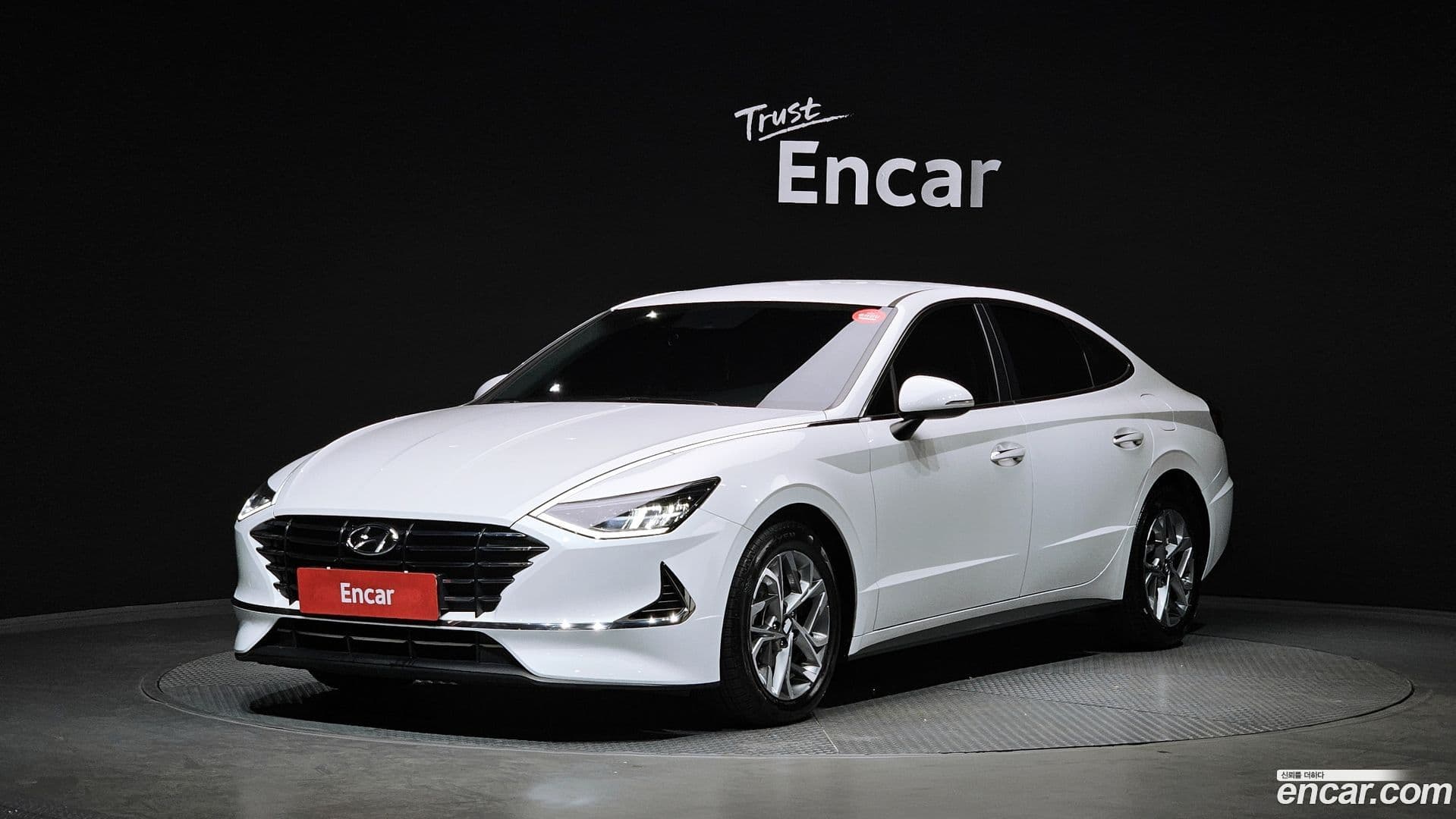 Main__Slider__Photo:Sonata Hyundai 2020.5-0