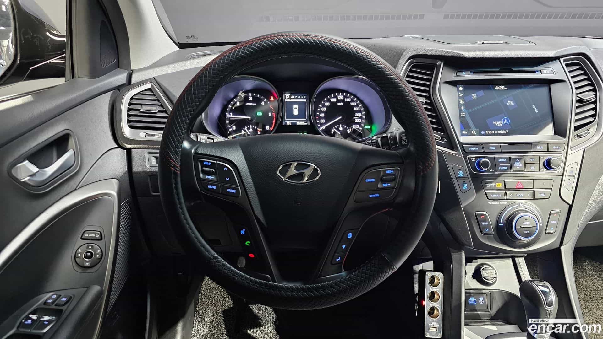 Santafe Hyundai 2017.8-OPTION-017