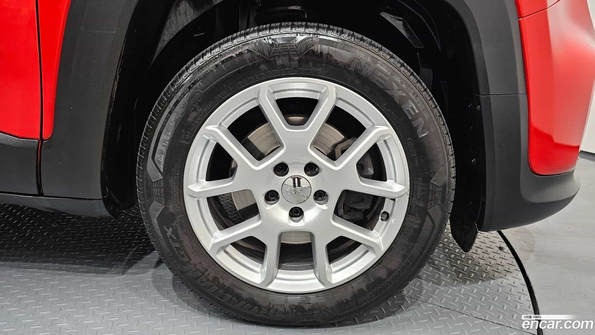 Renegade Jeep 2020.6-OUTER-005