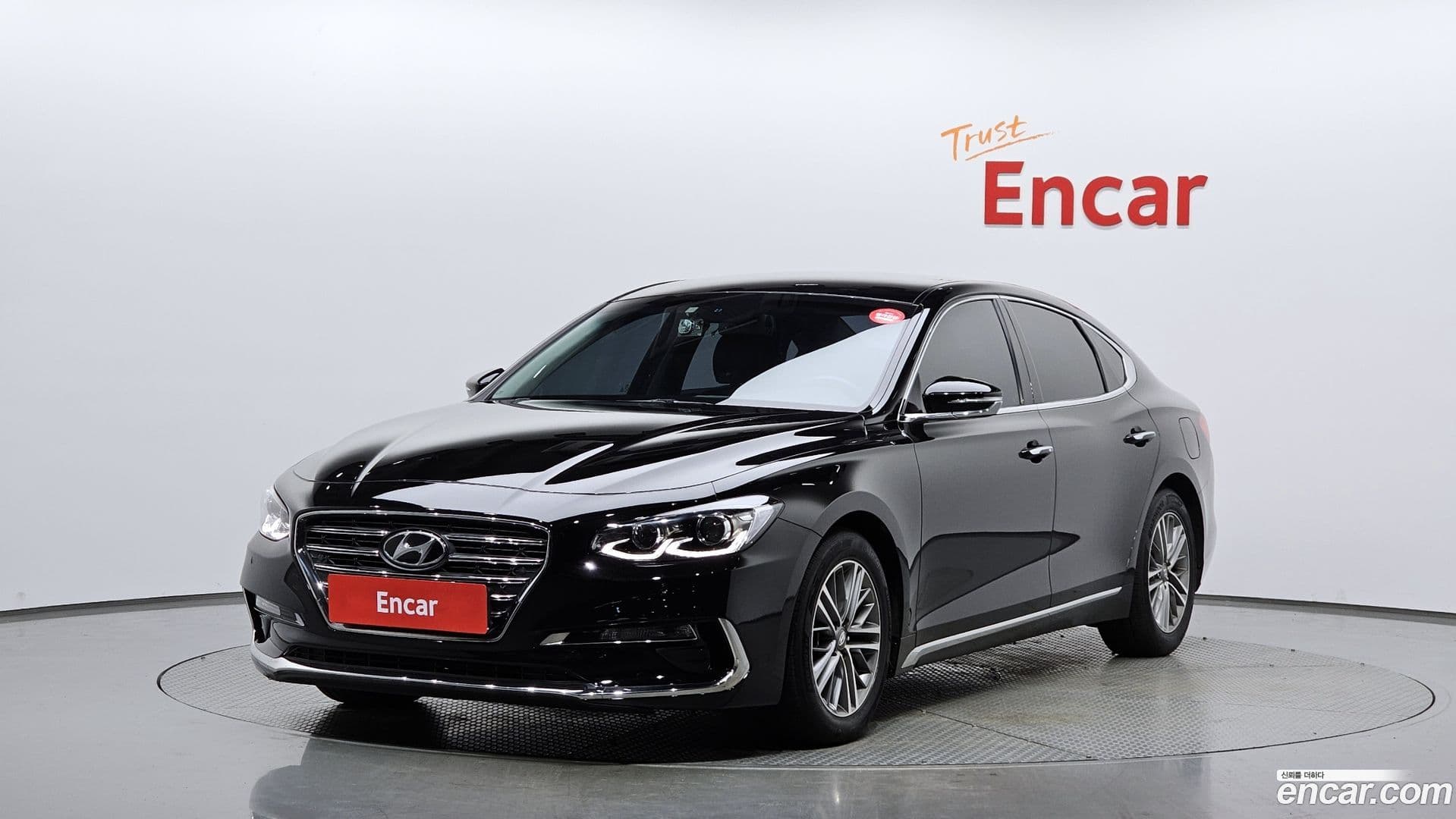 Main__Slider__Photo:Grandeur Hyundai 2017.7-0