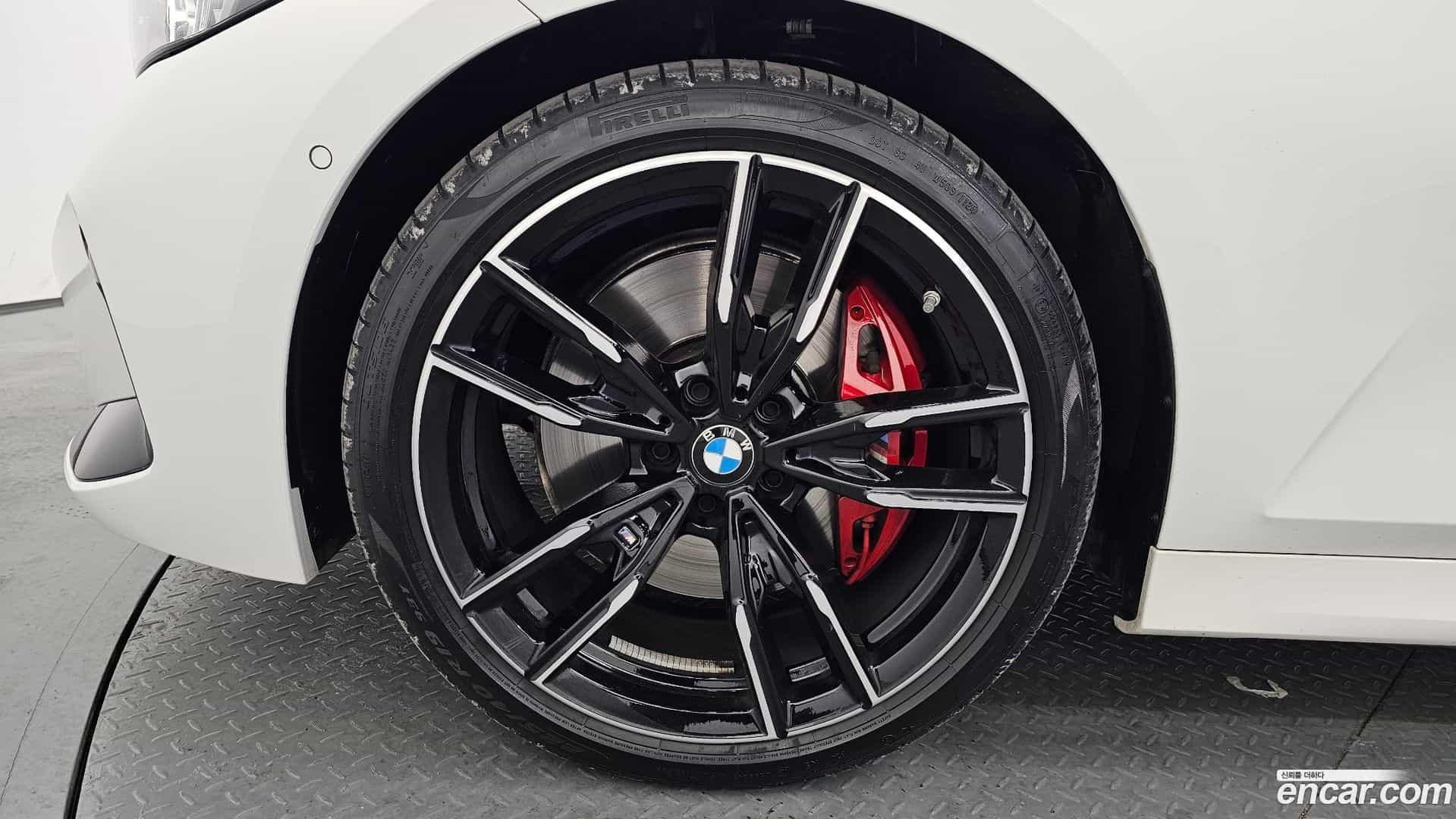 3-Series BMW 2024.7-OUTER-005