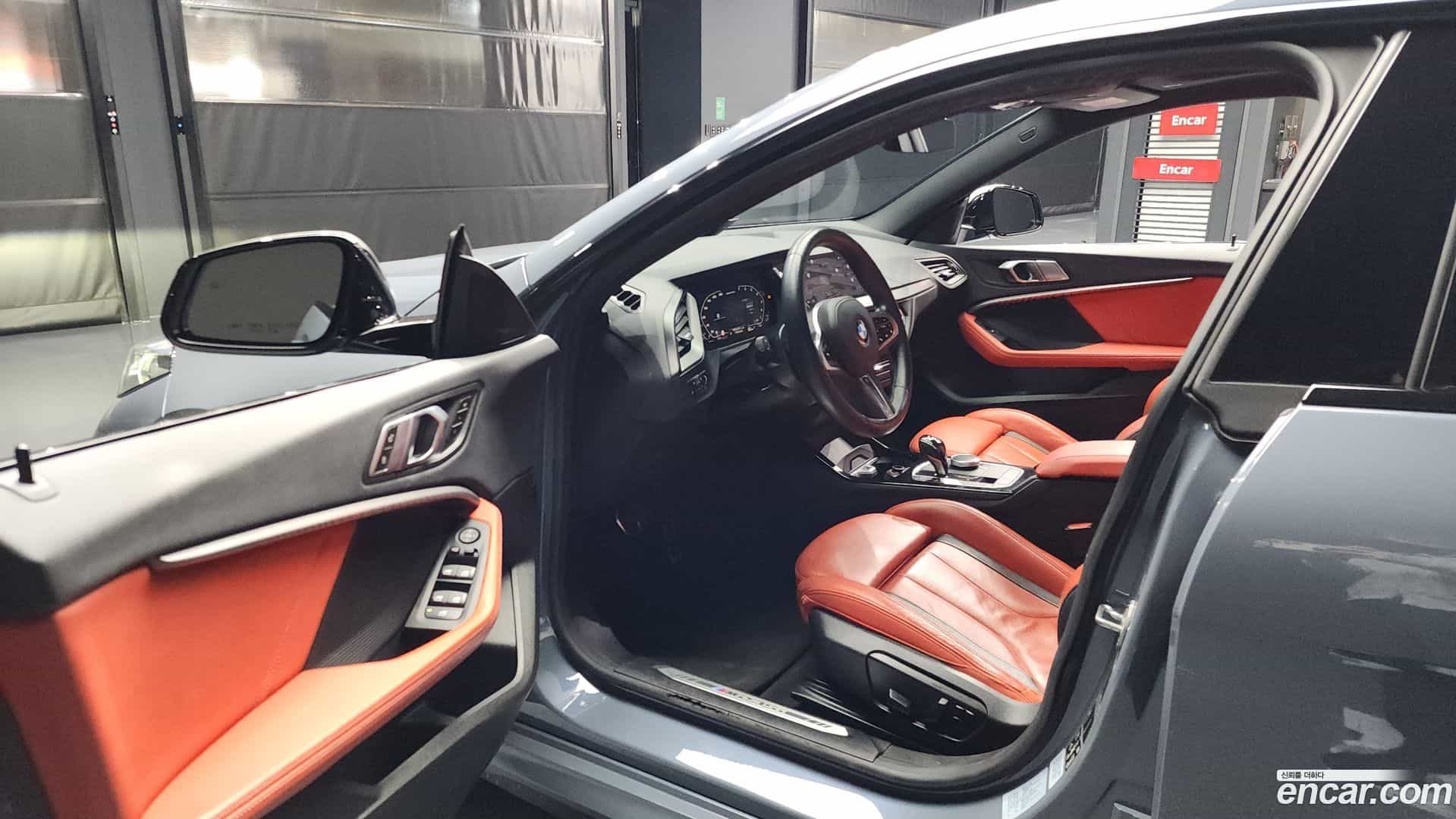 2-Series BMW 2020.9-INNER-010
