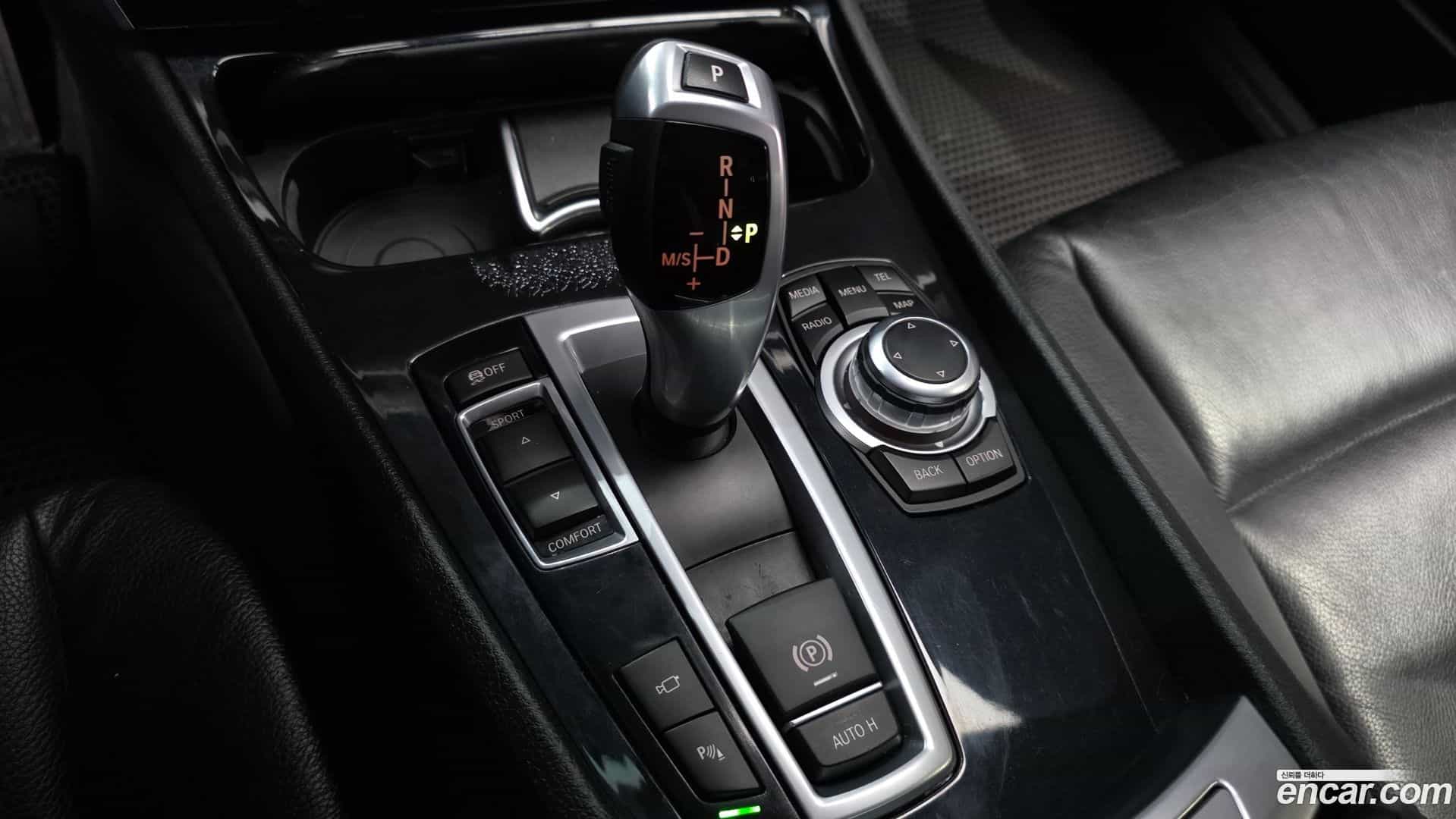 Gran Turismo BMW 2012.9-INNER-009