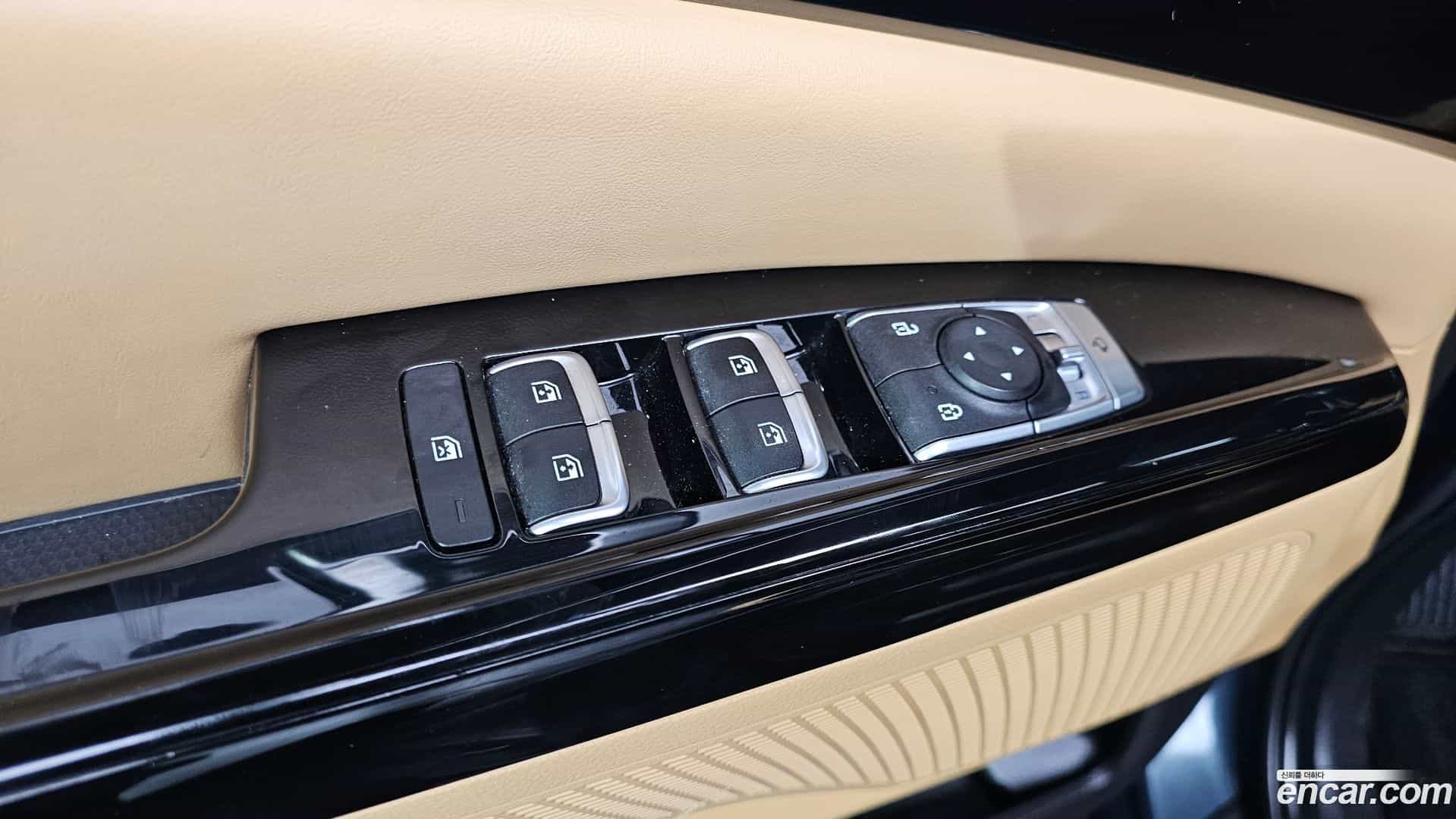 Canival Kia 2020.9-OPTION-022