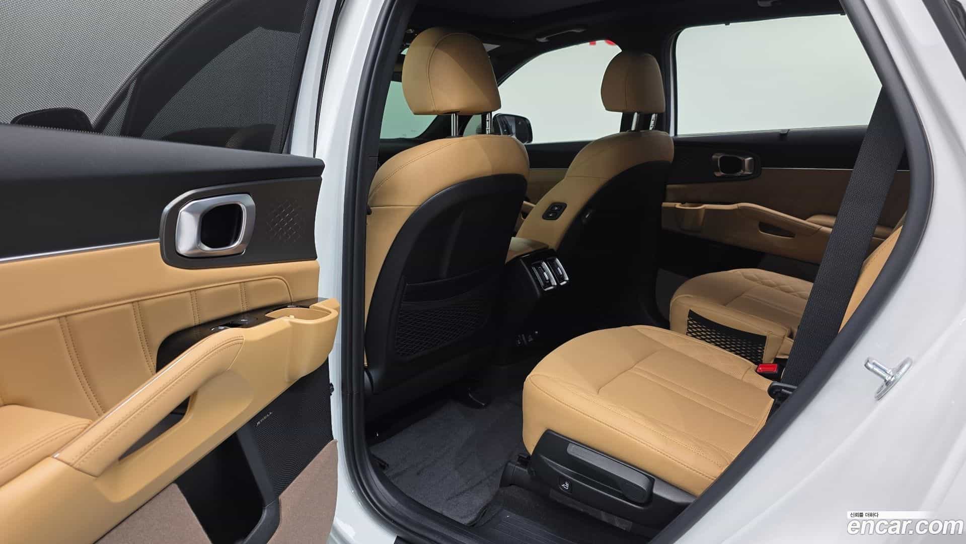 Sorento Kia 2022.6-OPTION-022