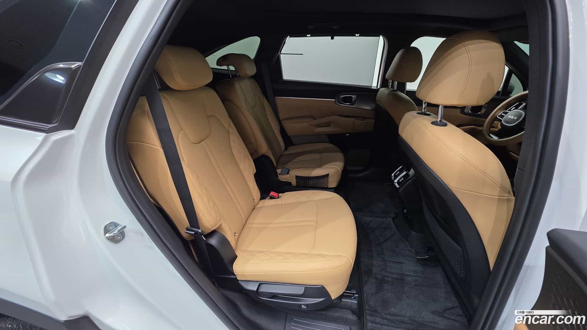 Sorento Kia 2022.6-OPTION-024