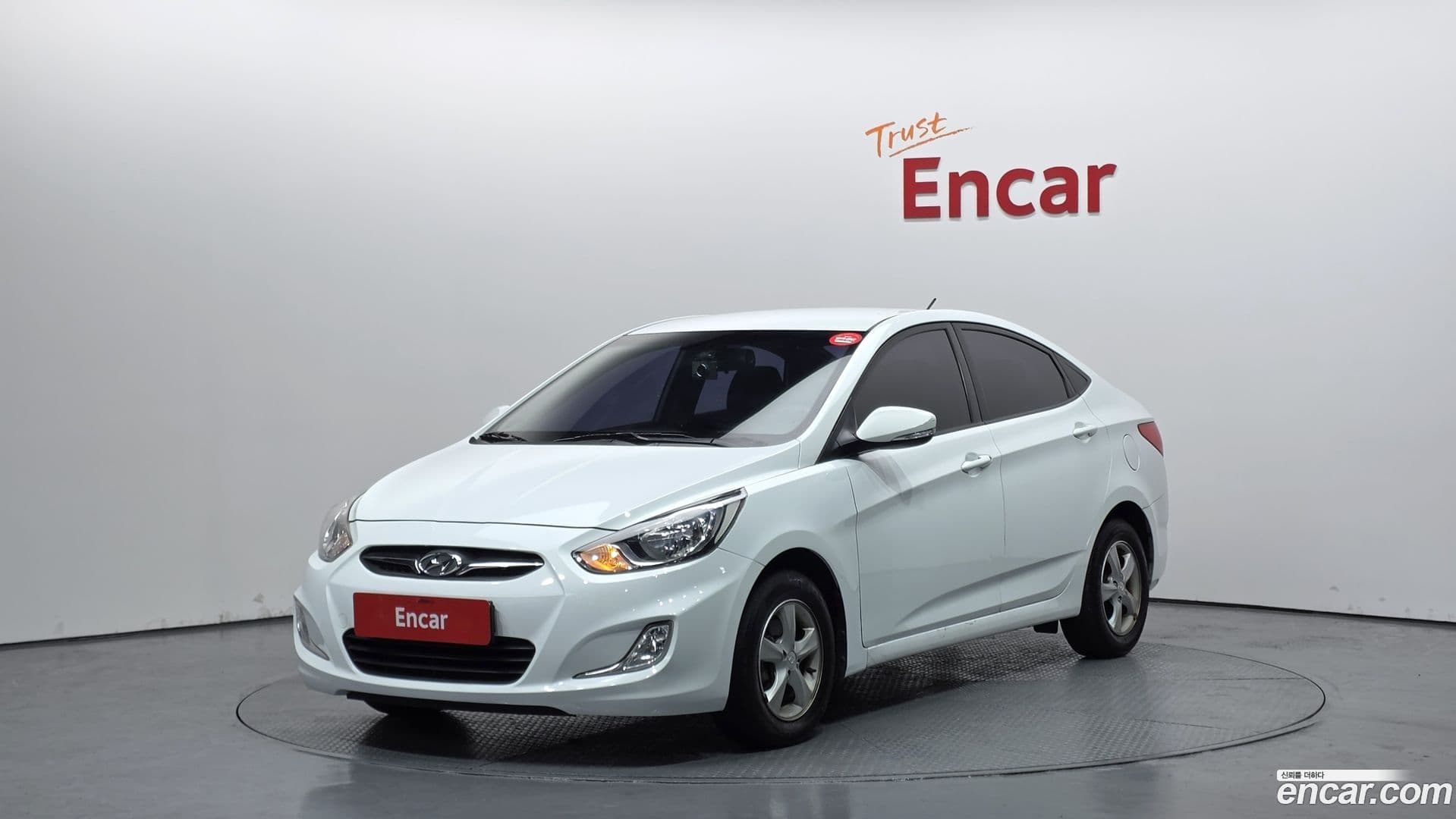 Main__Slider__Photo:Accent Hyundai 2011.10-0
