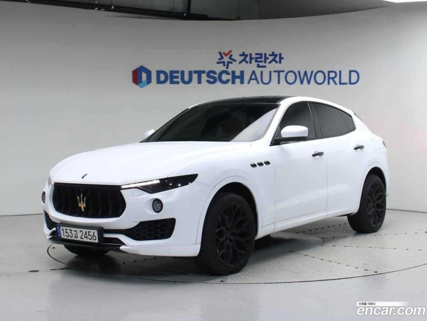 Main__Slider__Photo:Levante Maserati 2016.10-0