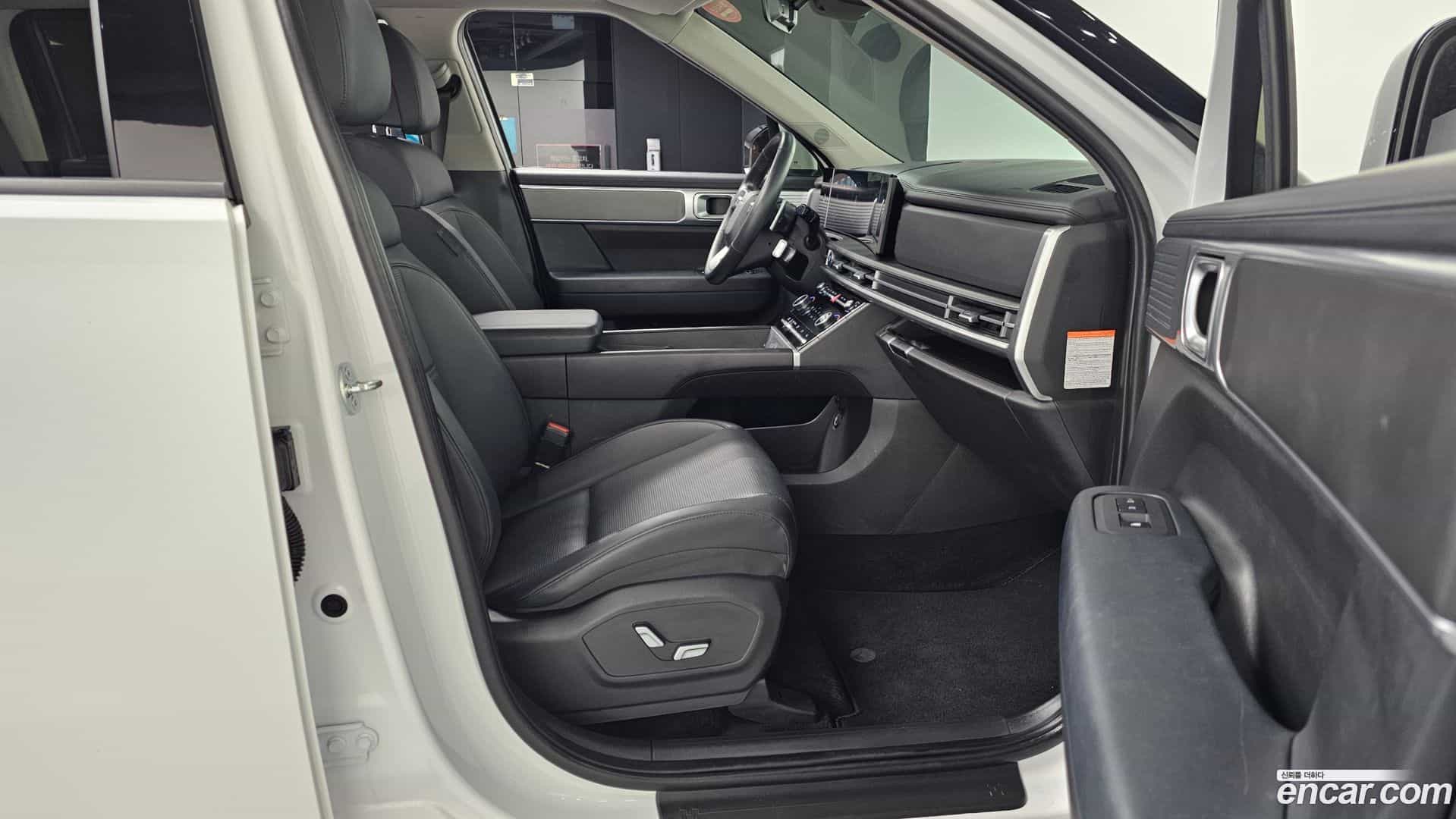 Santafe Hyundai 2023.9-OPTION-015