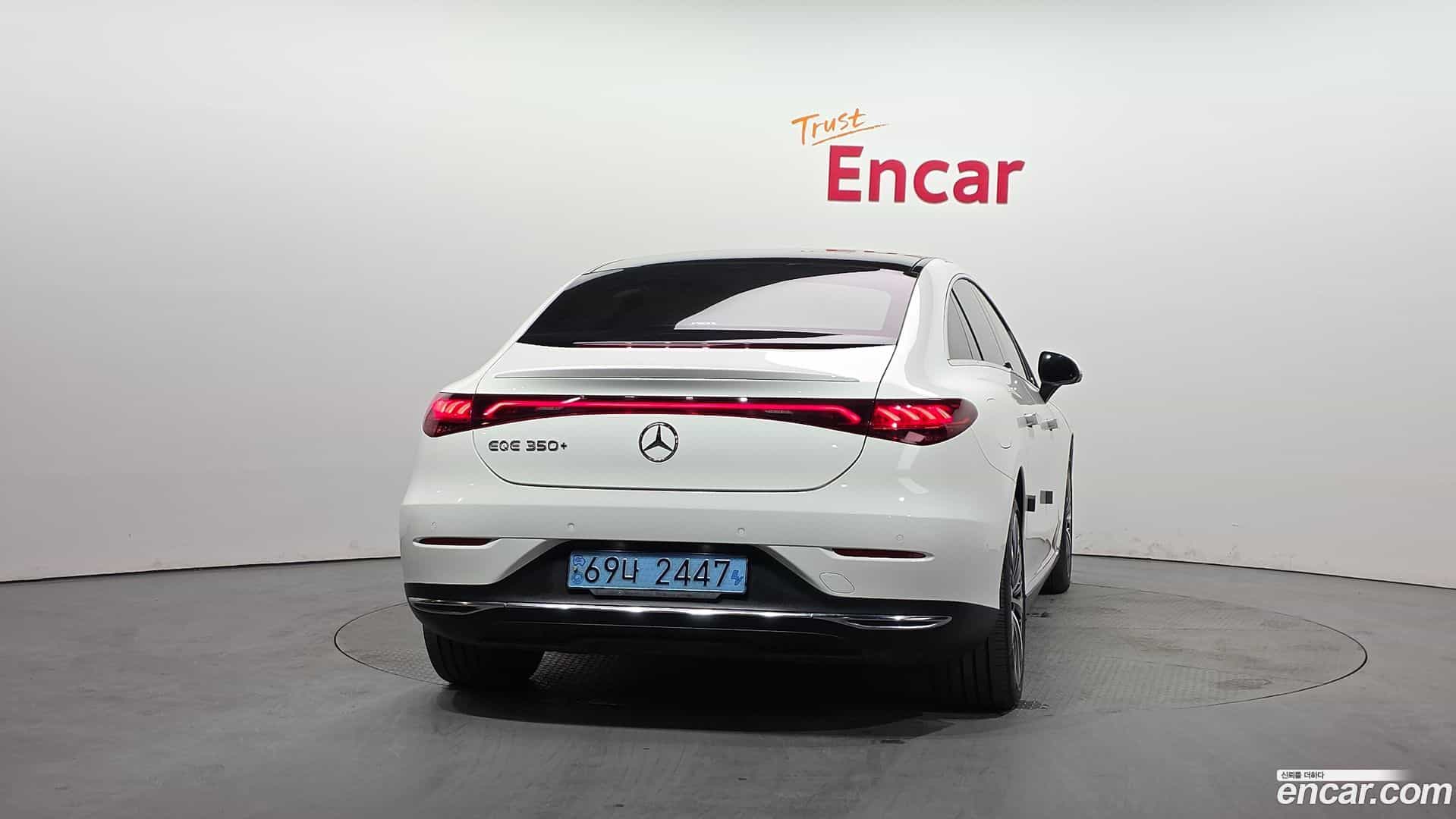 EQE Mercedes-Benz 2022.10-OUTER-004