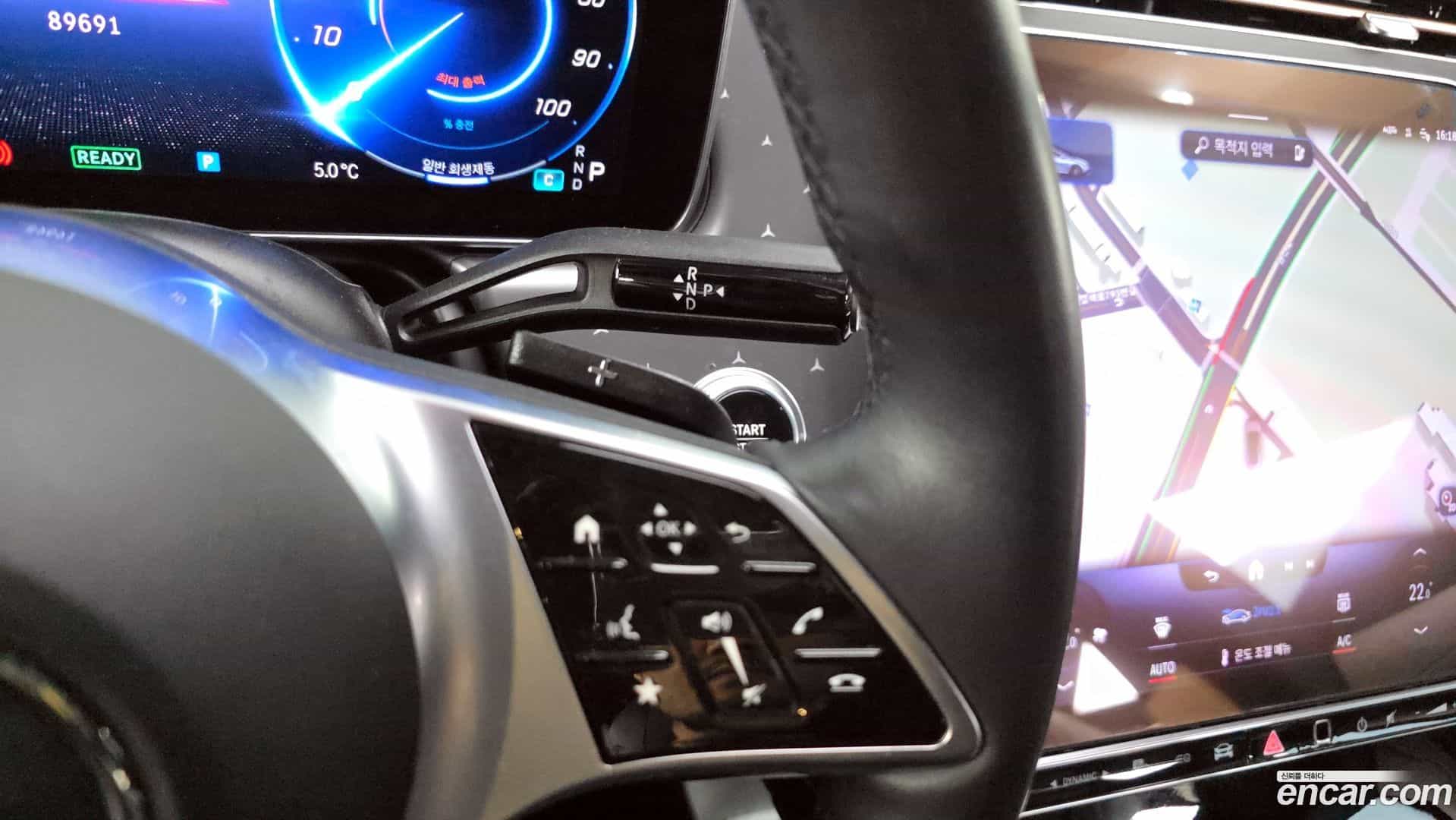 EQE Mercedes-Benz 2022.10-INNER-009