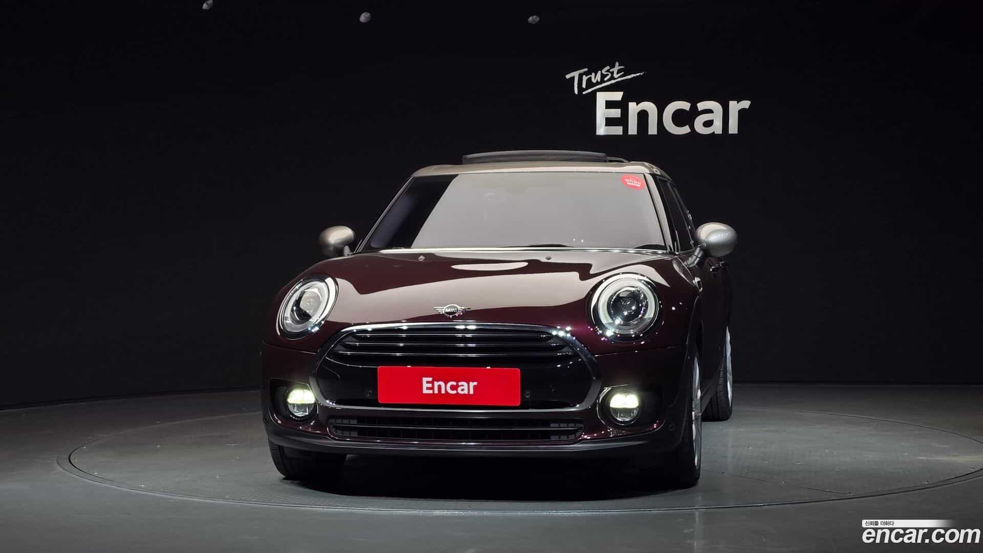 Clubman Mini 2018.11-OUTER-003