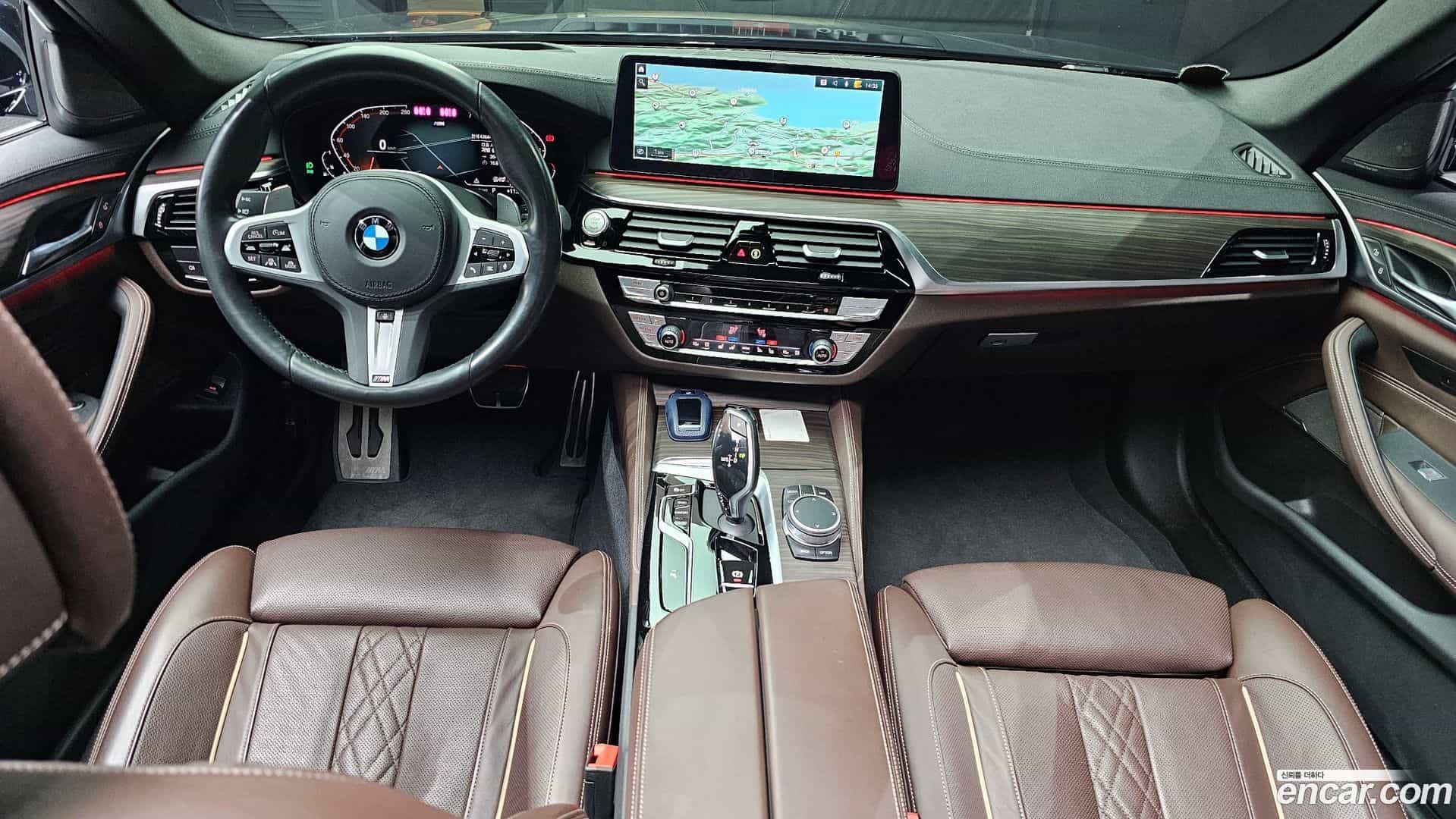 5-Series BMW 2020.10-INNER-007