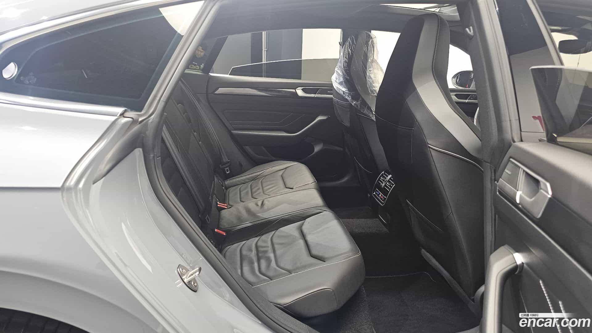 Arteon Volkswagen 2022.10-OPTION-016