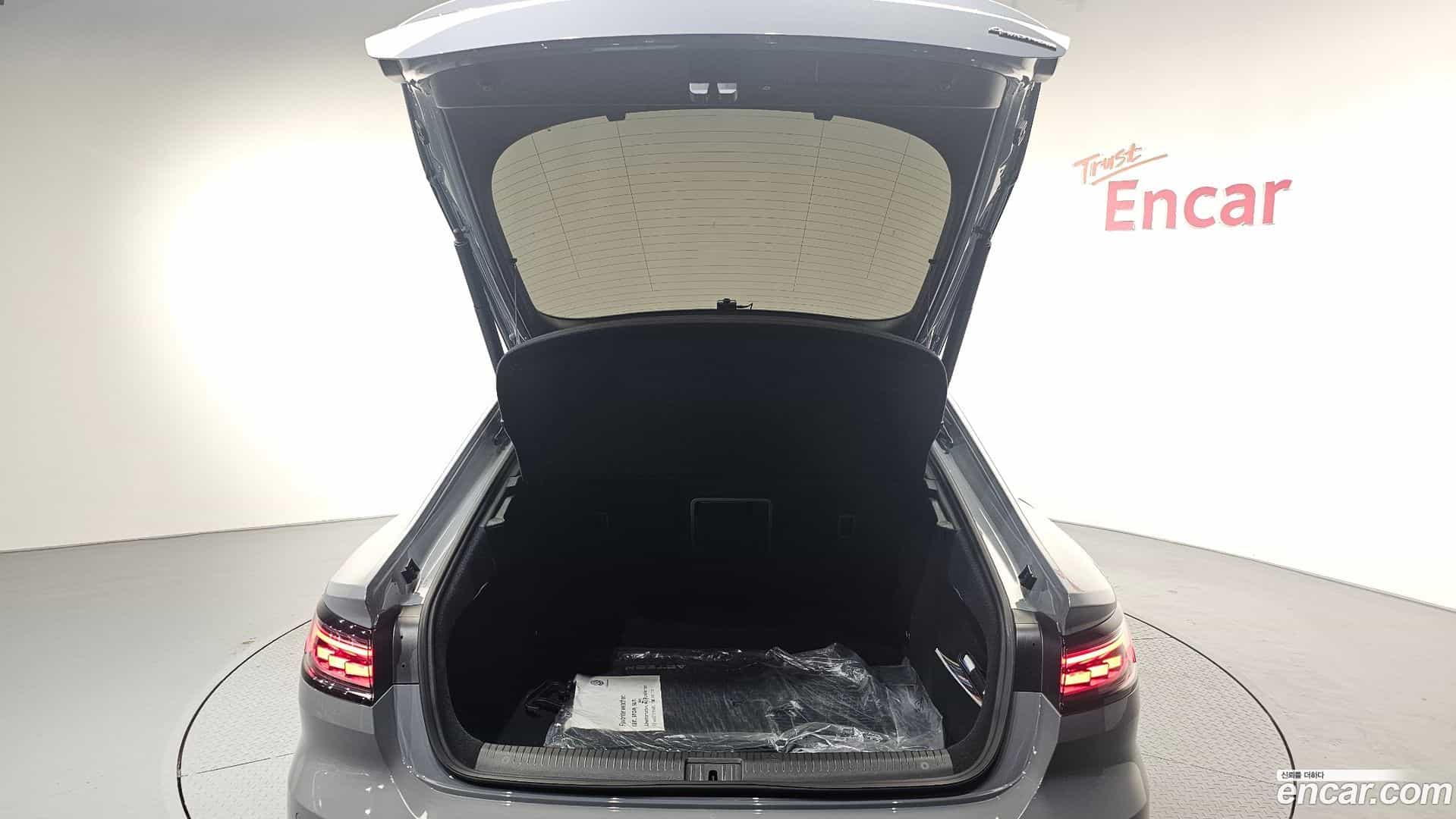 Arteon Volkswagen 2022.10-OPTION-024