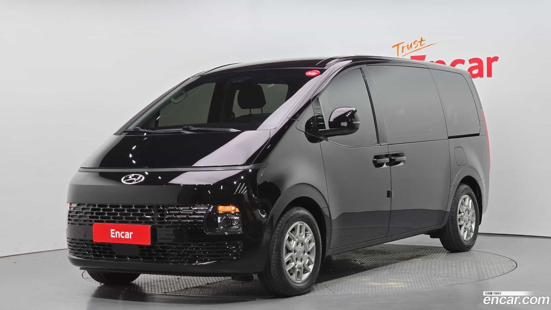 Staria Hyundai 2024.0-OUTER-001