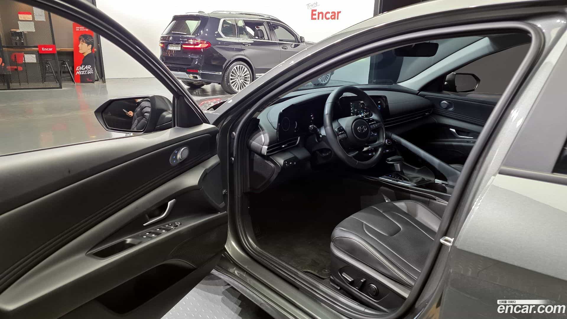 AVANTE Hyundai 2022.9-INNER-010