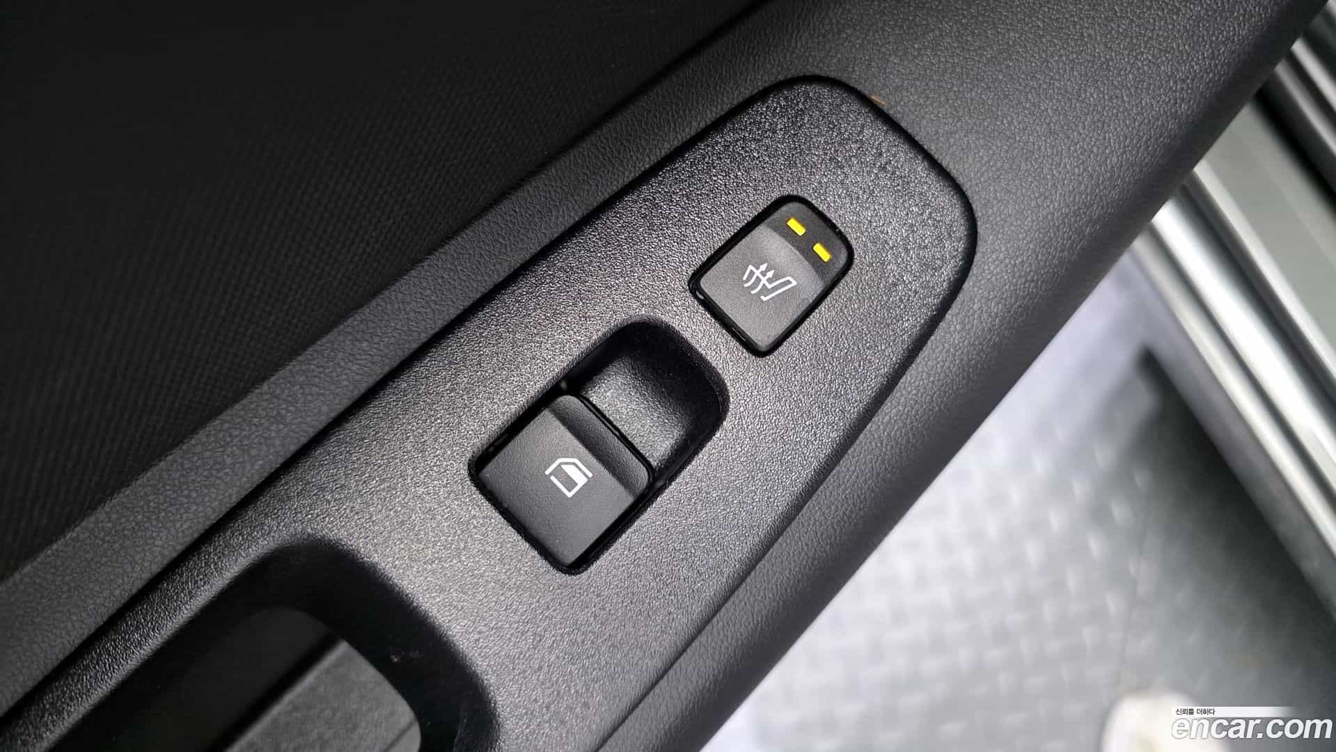 AVANTE Hyundai 2022.9-OPTION-023