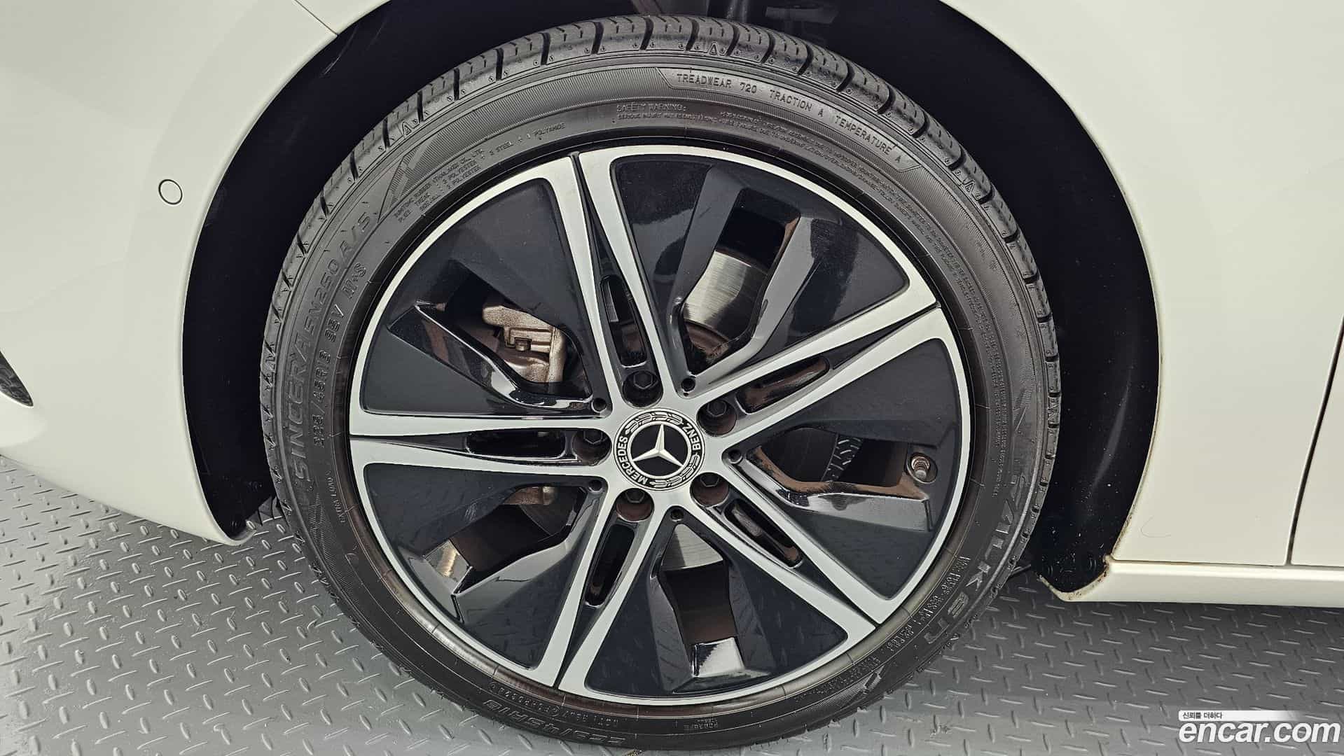 A-Class Mercedes-Benz 2024.4-OUTER-005