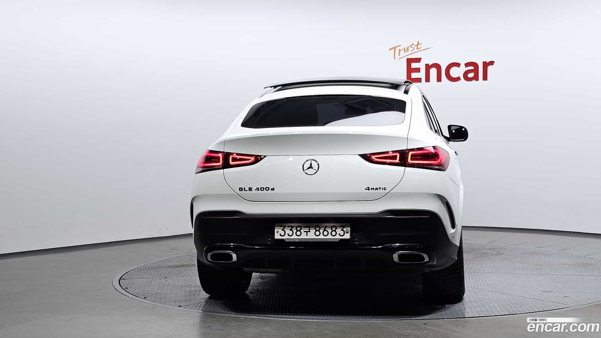 GLE-Class Mercedes-Benz 2022.10-OUTER-004