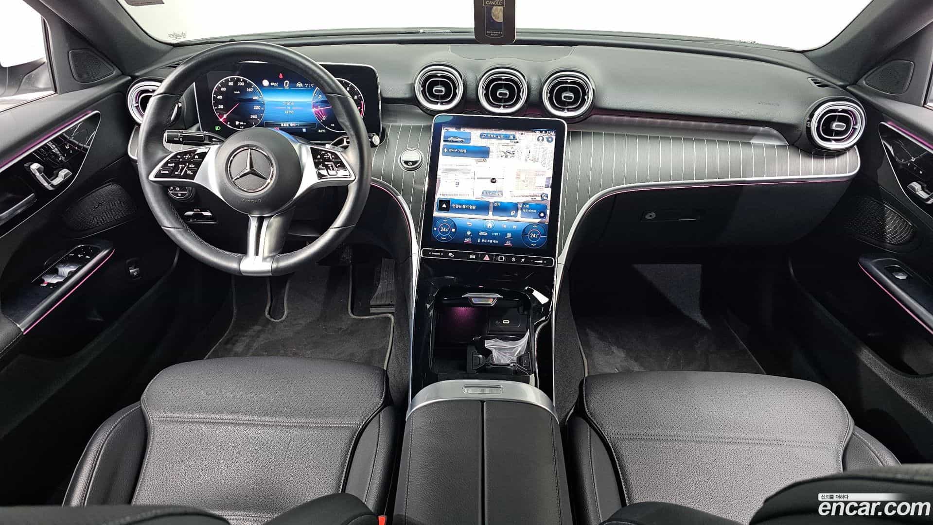 C-Class Mercedes-Benz 2022.10-INNER-007
