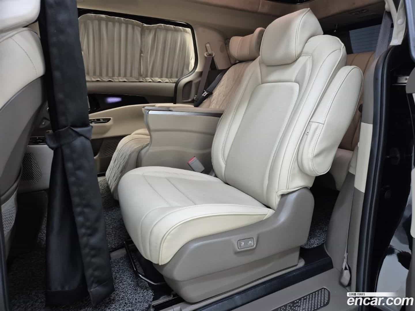 Canival Kia 2021.10-OPTION-016