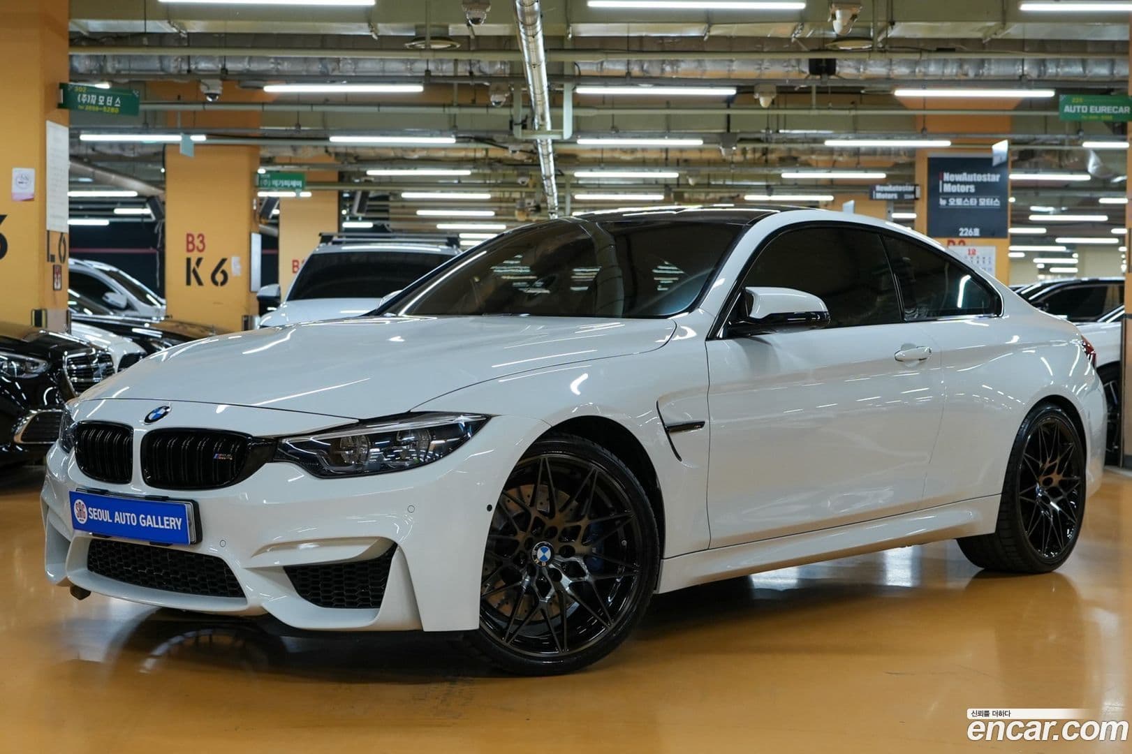 Main__Slider__Photo:M4 BMW 2019.11-0