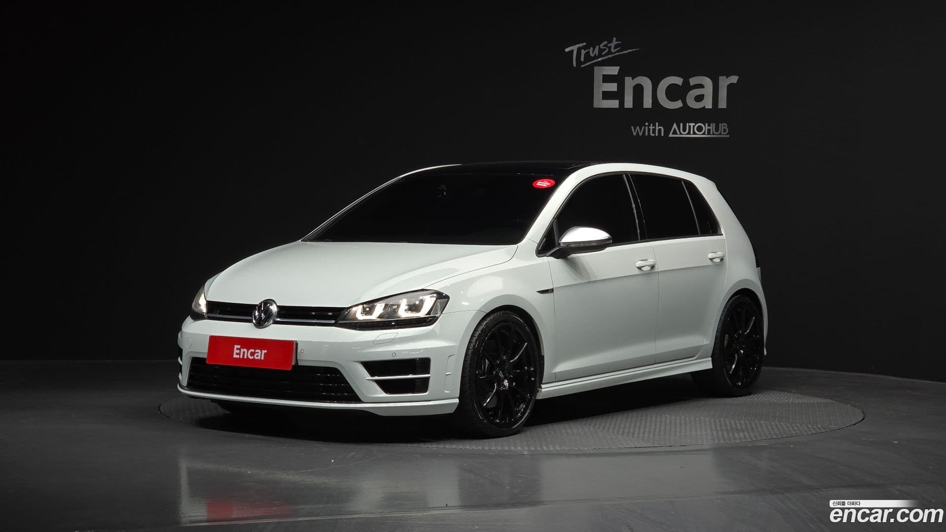 Main__Slider__Photo:Golf Volkswagen 2015.8-0