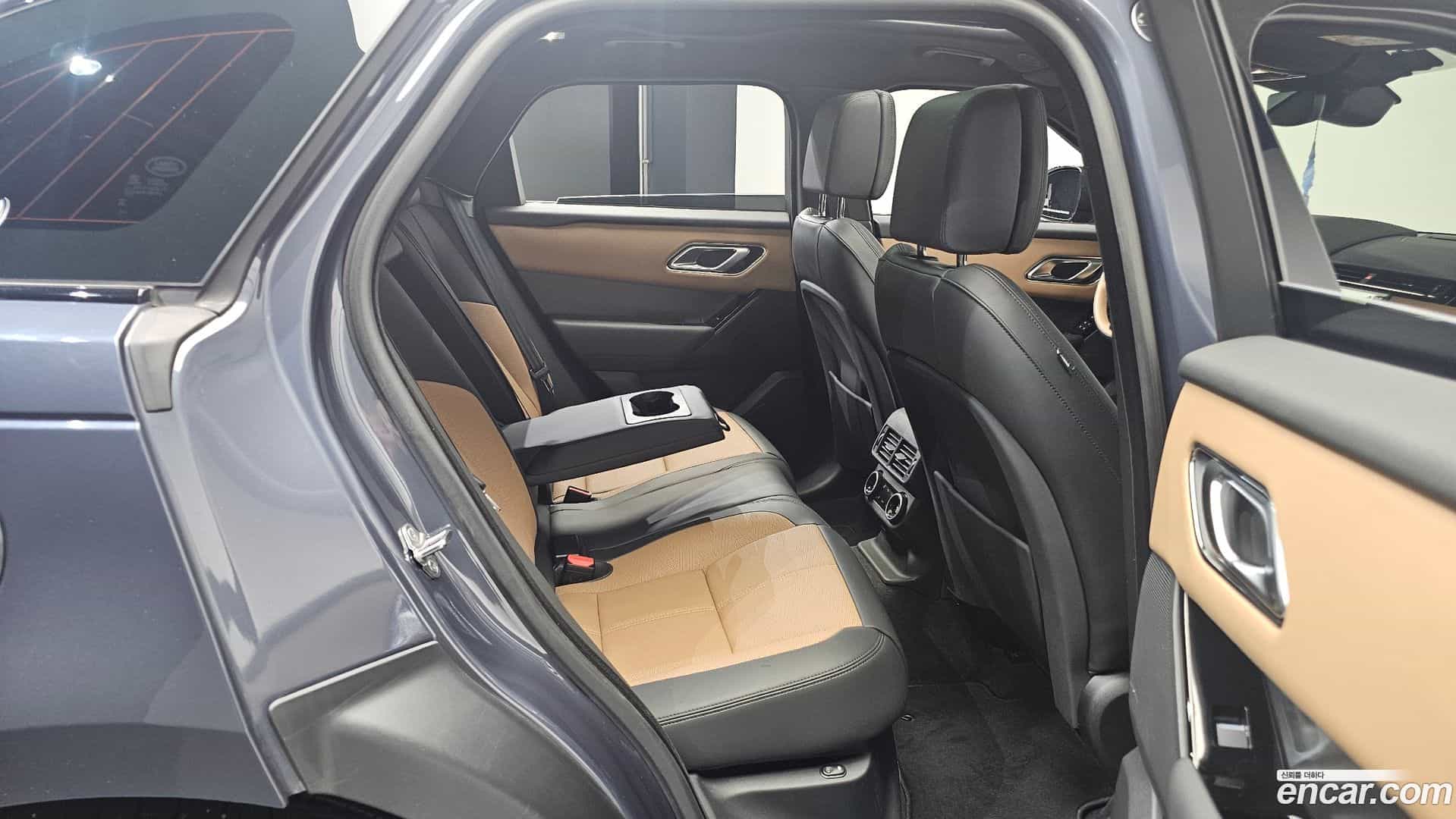 Range Rover Velar Land Rover 2024.11-OPTION-016